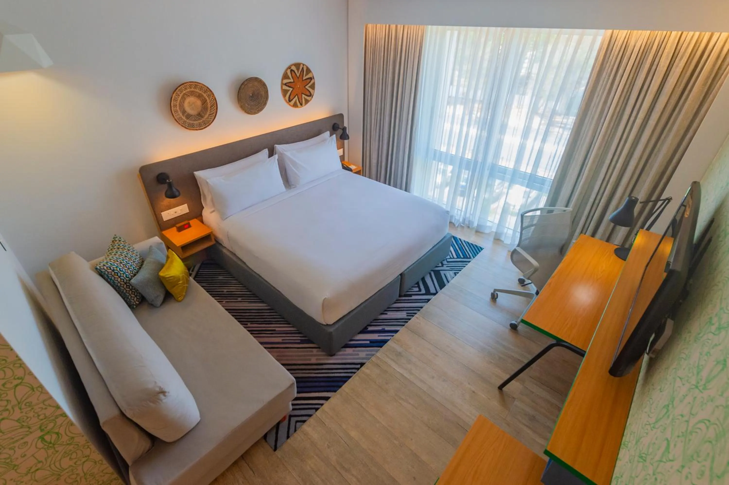 Guests, Bed in Holiday Inn - Lusaka by IHG