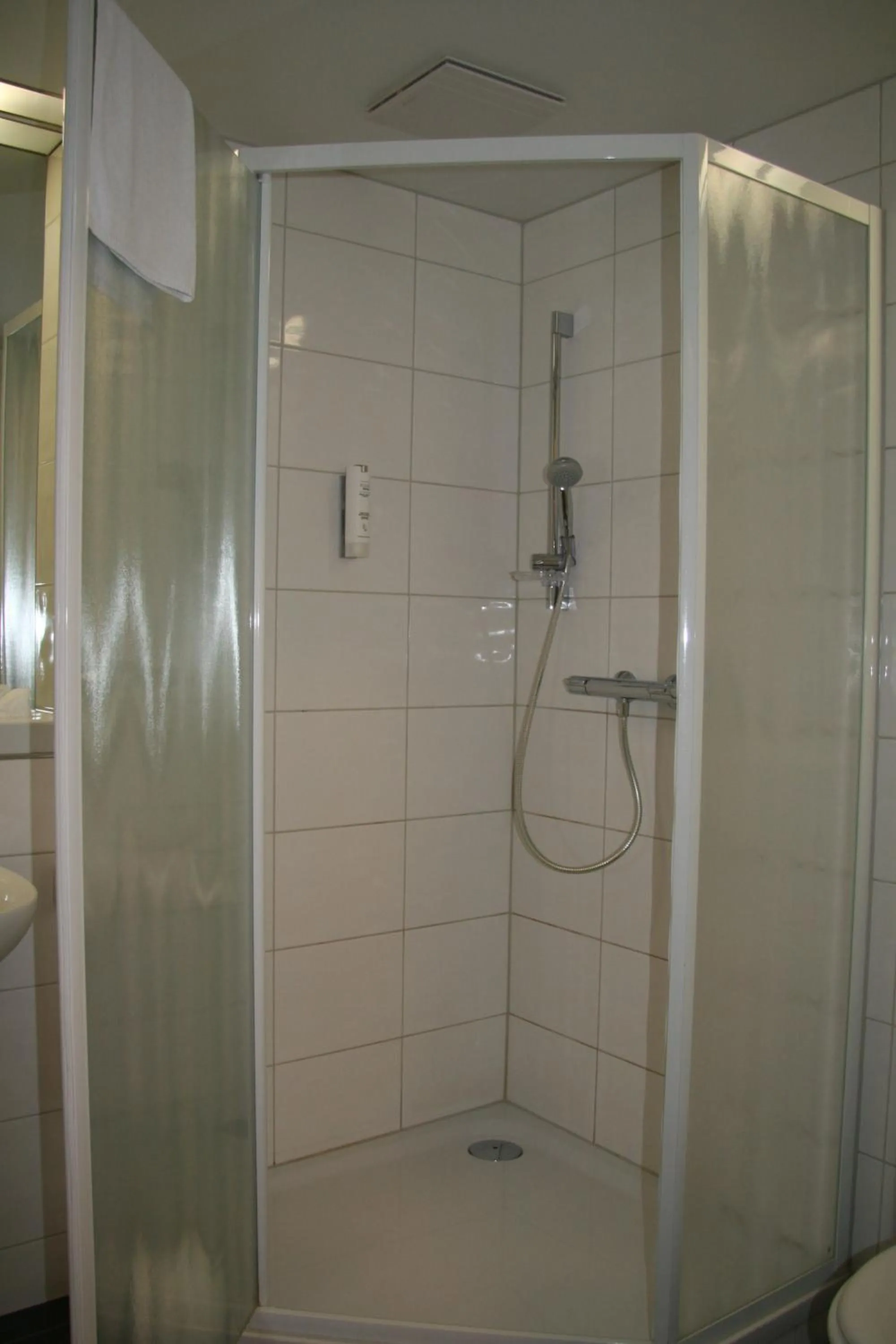 Bathroom in Bildungszentrum Erkner