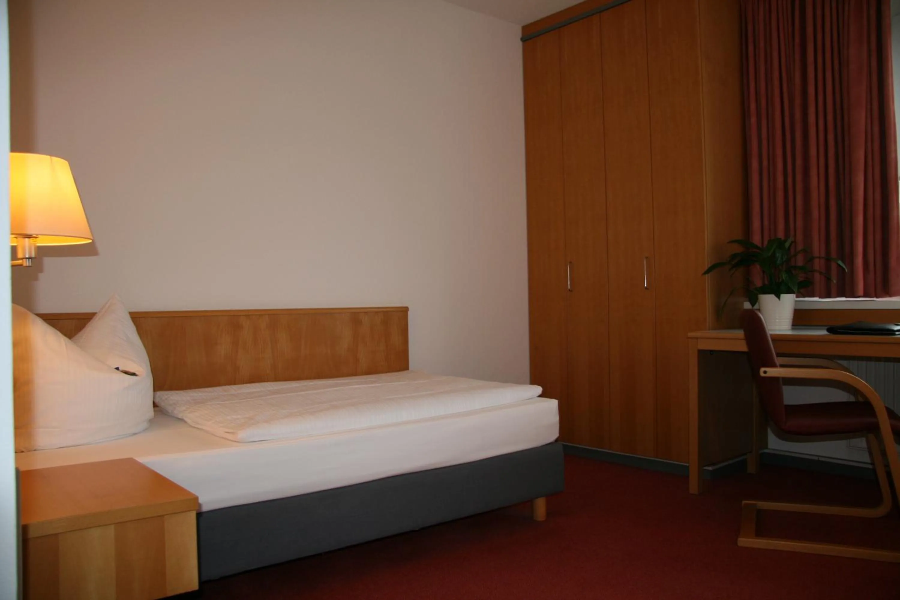 Bed in Bildungszentrum Erkner