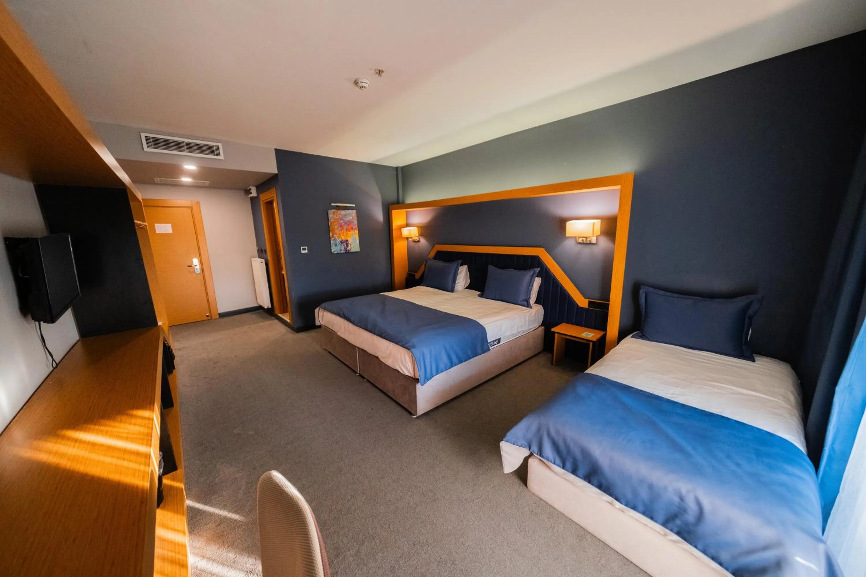 Bedroom, Bed in Roof 264 Hotel & Suites