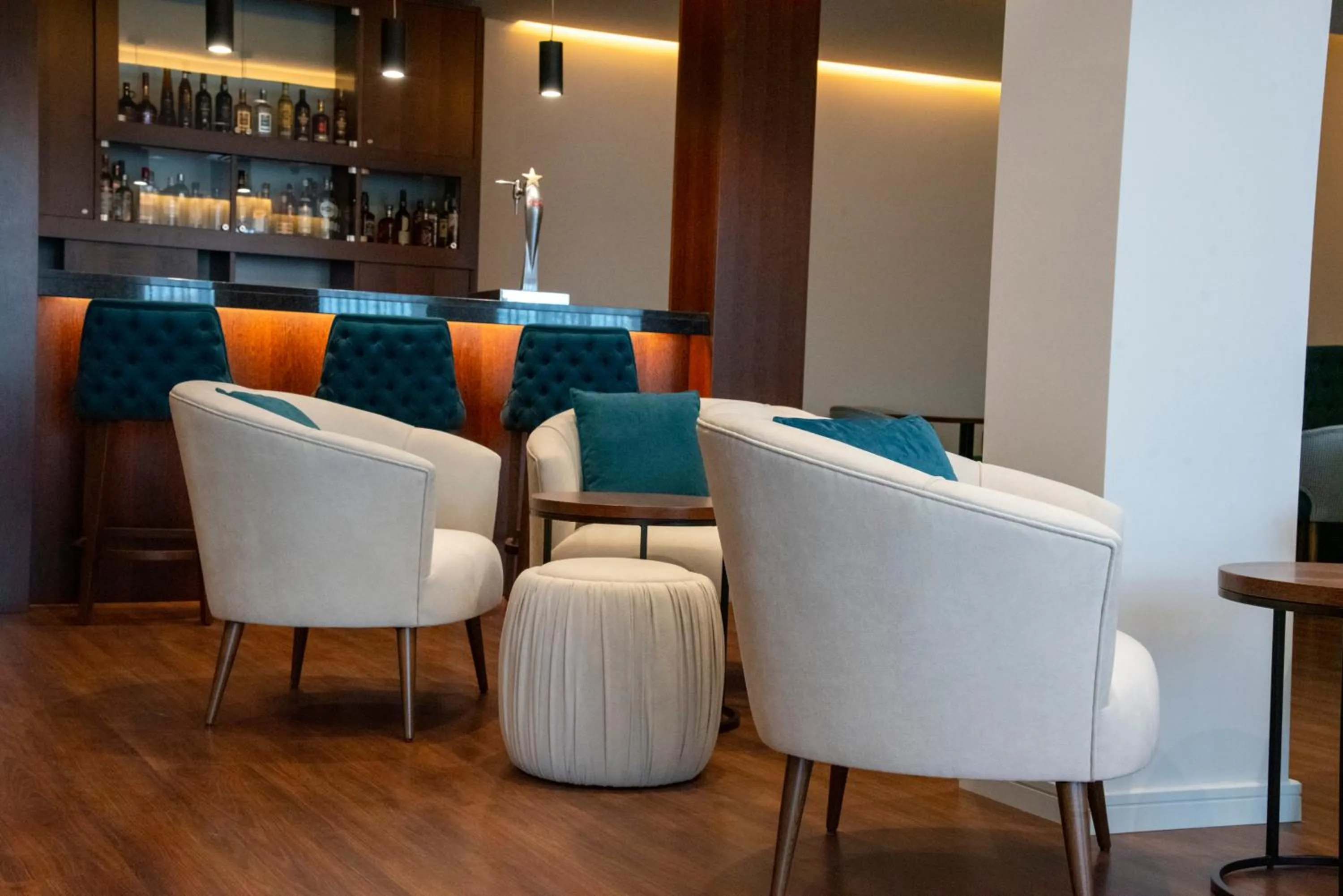 Lounge or bar in Luna Hotel de Tábua