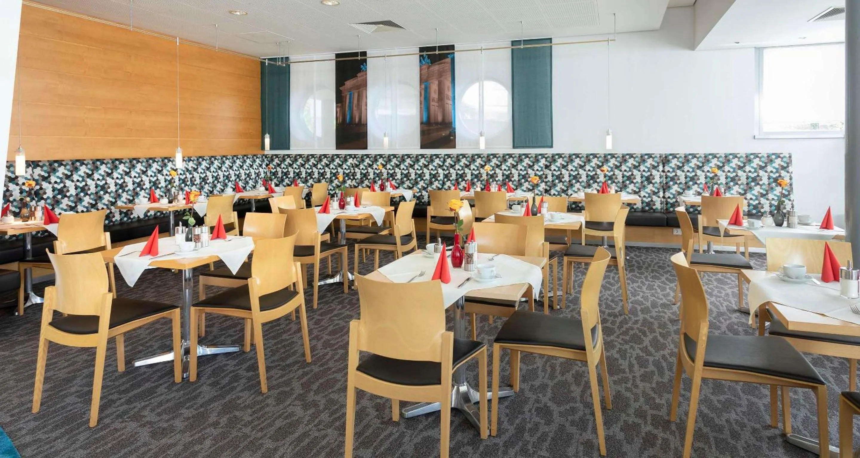 Breakfast in Best Western Hotel am Europaplatz