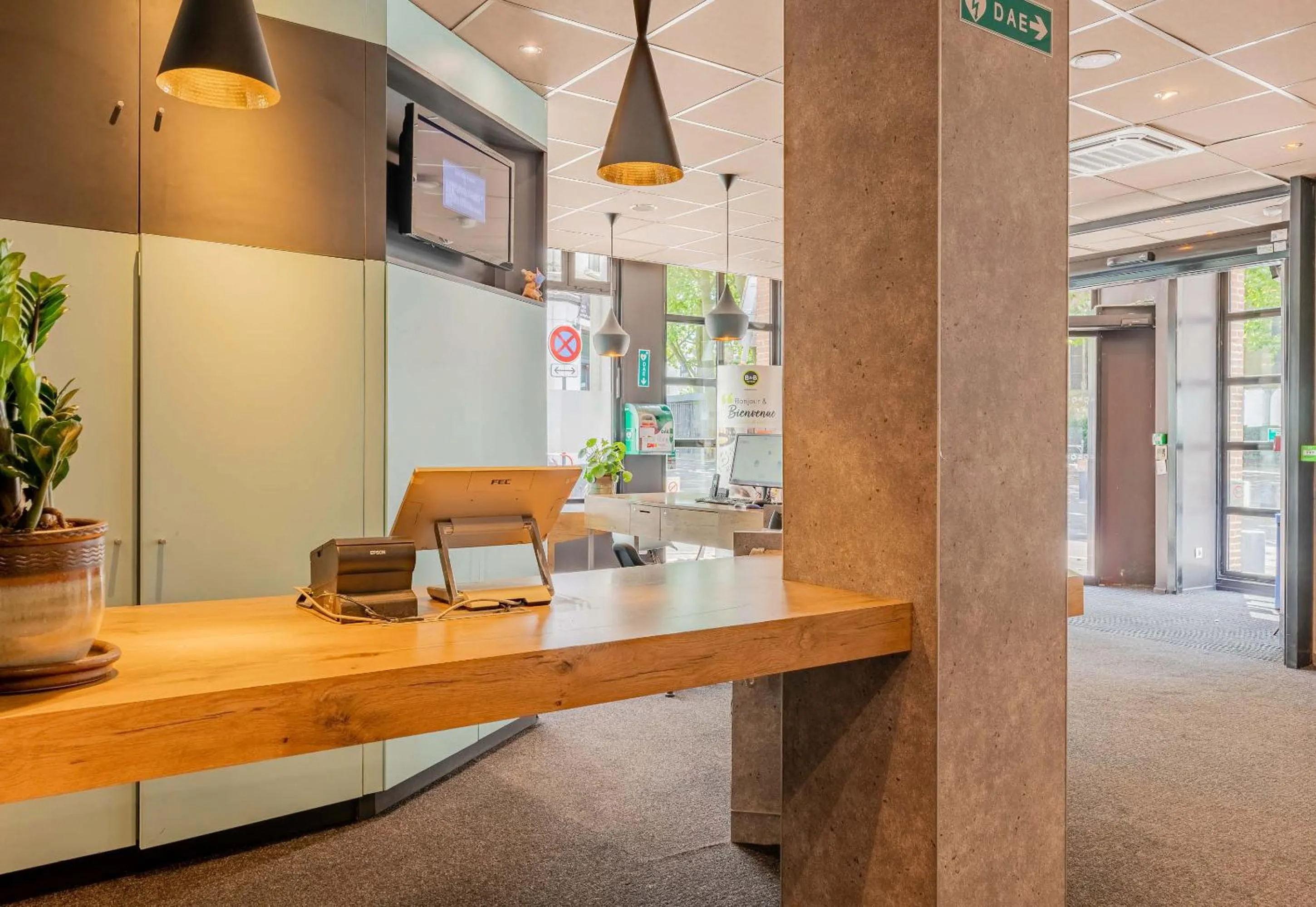 Lobby or reception in B&B HOTEL Arras Centre Les Places