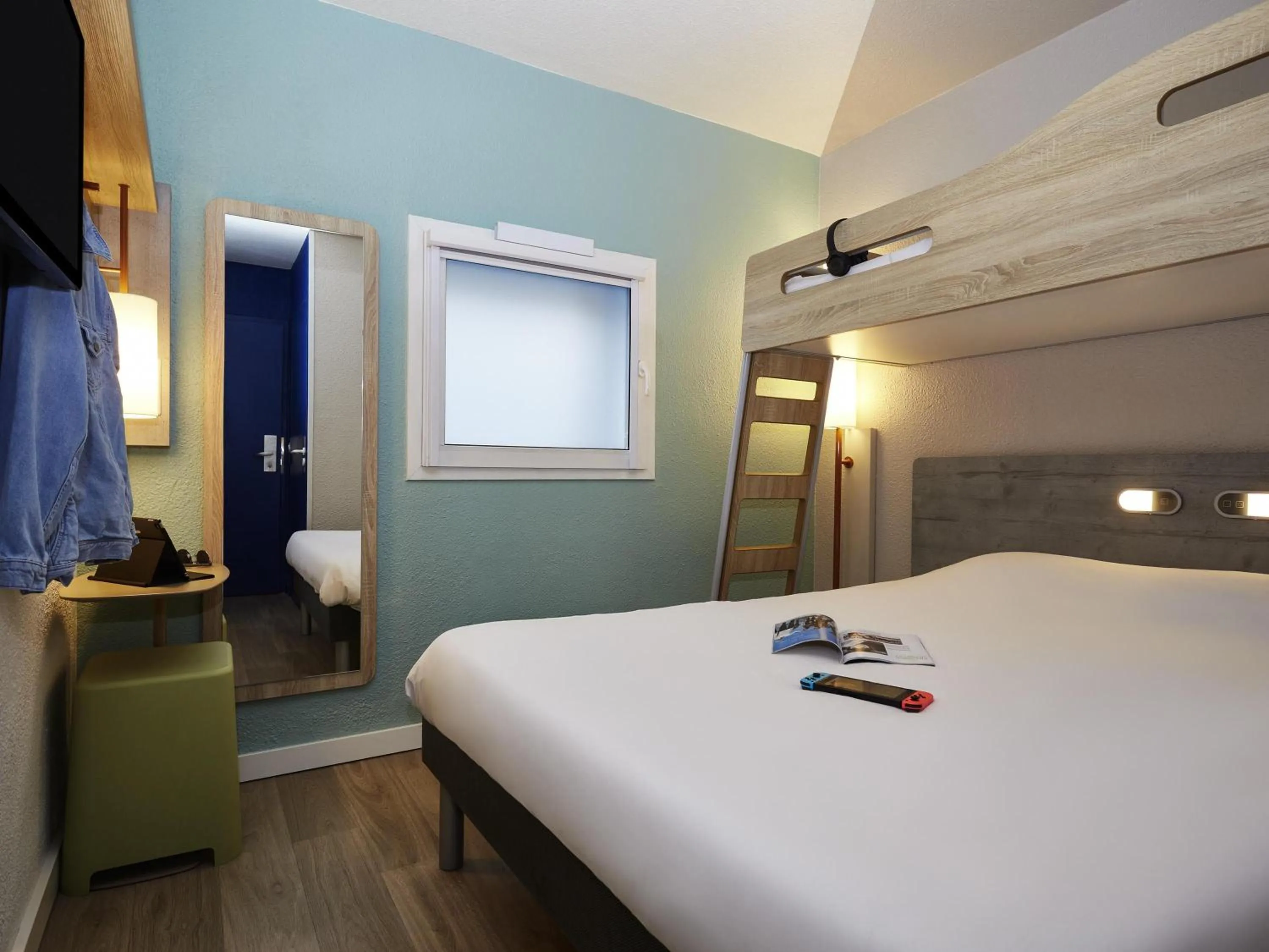 Bedroom, Bed in Ibis Budget - Lille Villeneuve D'Ascq