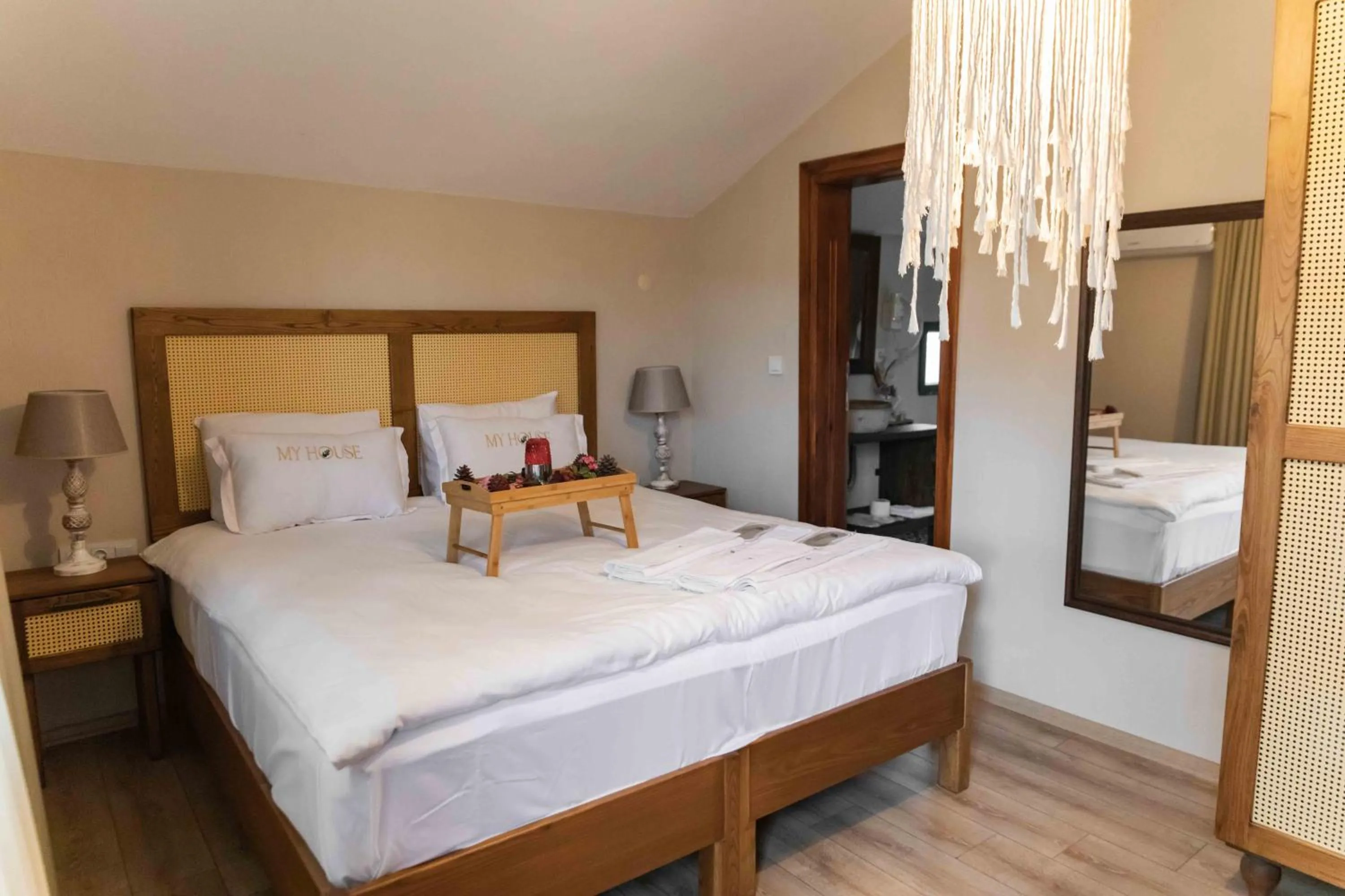 Bed in My House Urla