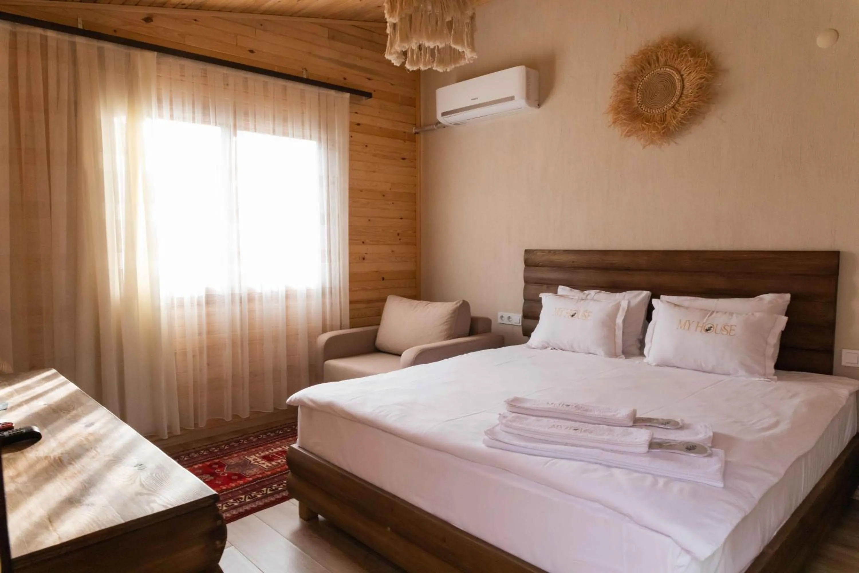 Bed in My House Urla