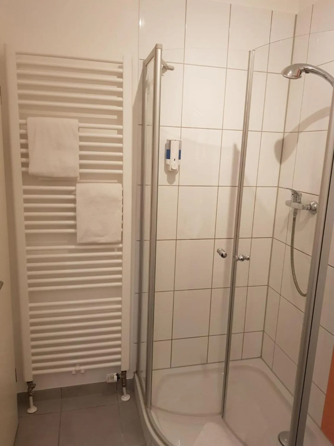 Bathroom in Hotel am Brauerei-Dreieck