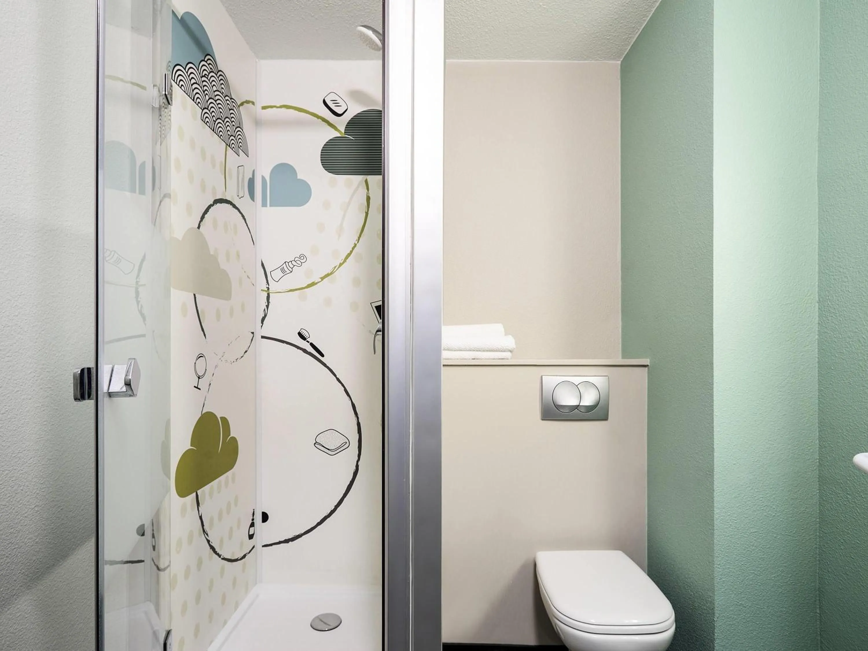 Bedroom in Ibis Budget Lille Gares Vieux-Lille