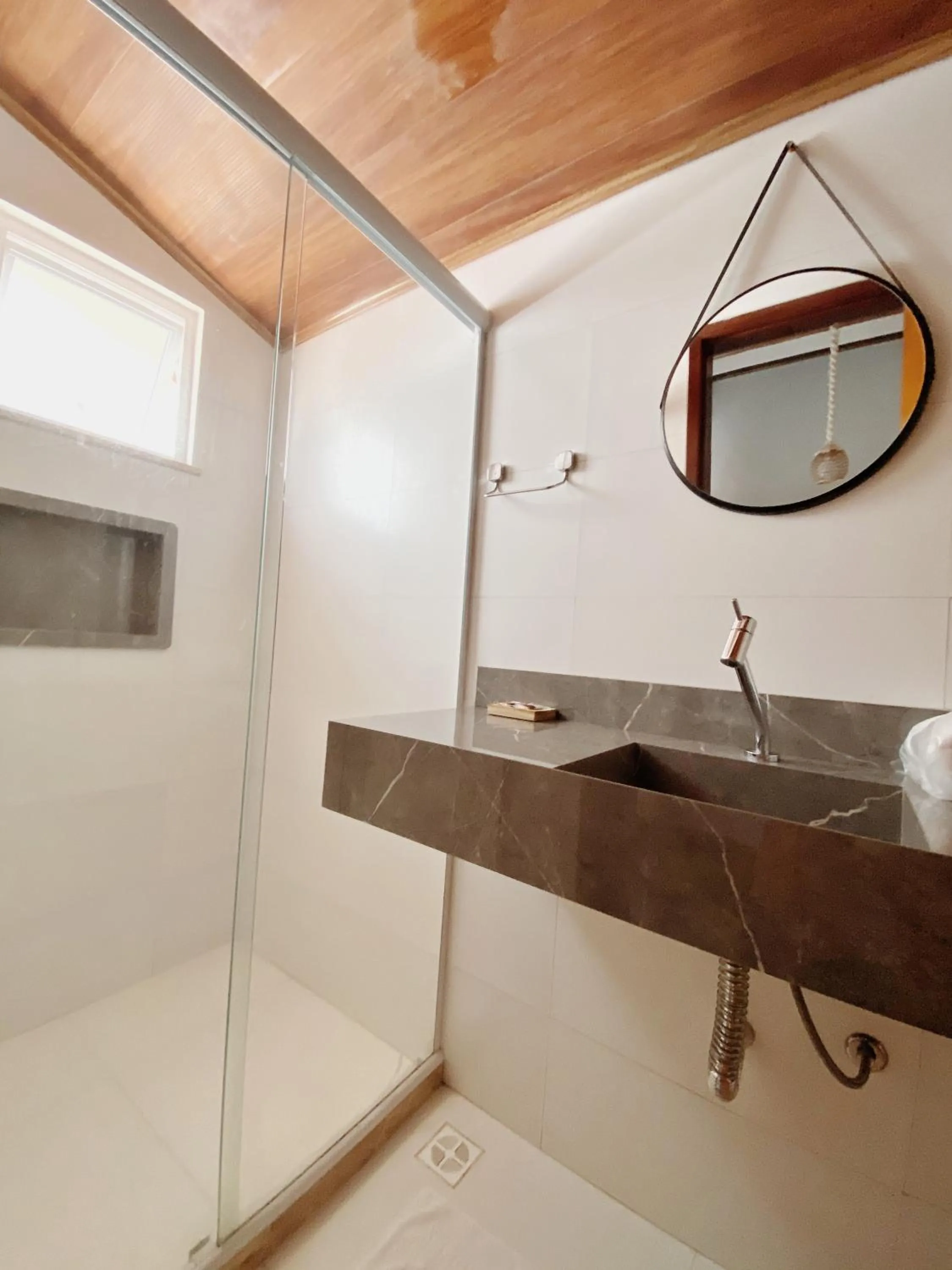 Pousada Primeira Praia Suítes