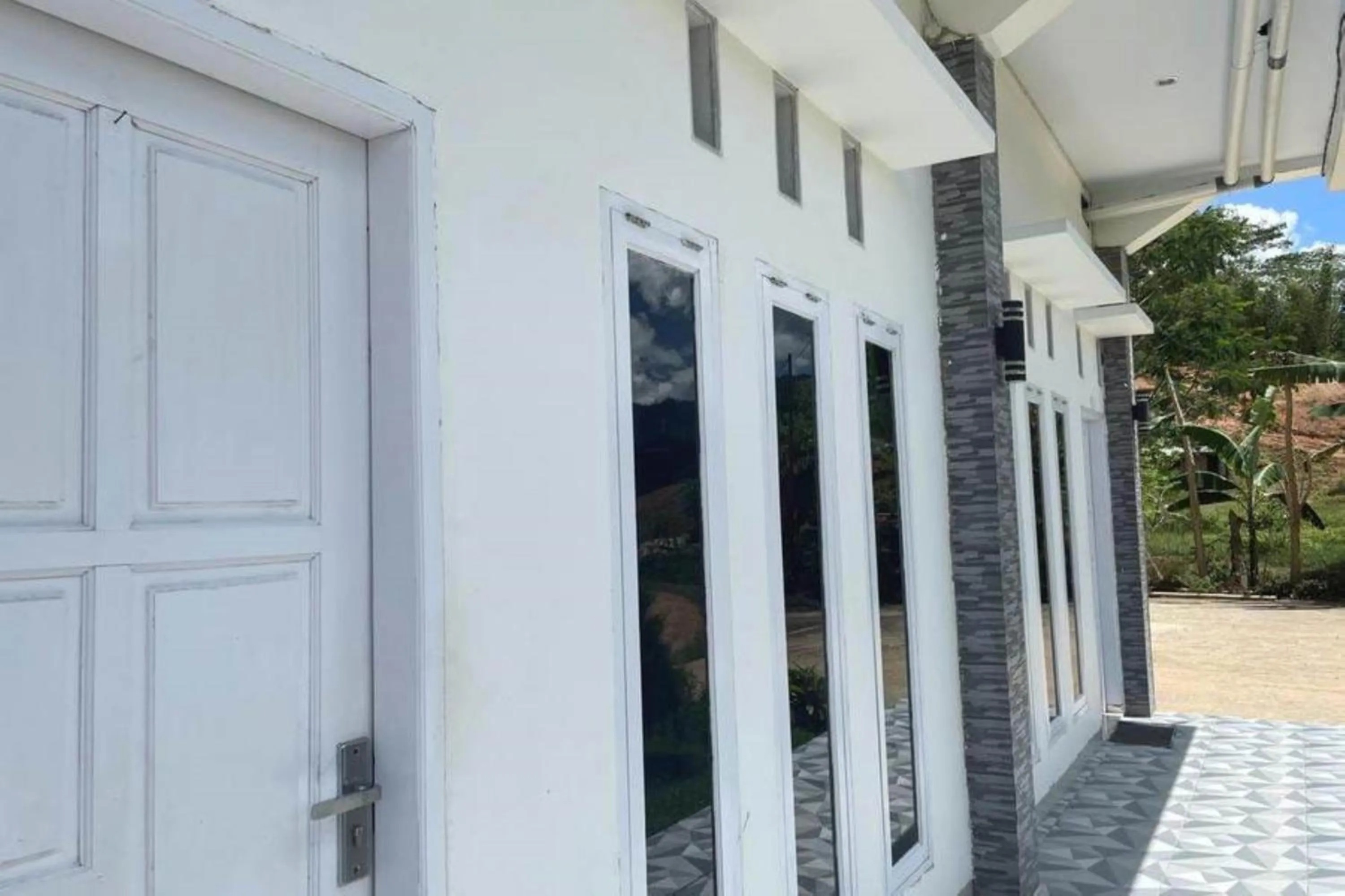 Property building in Wisma Maestro Toraja Mitra RedDoorz