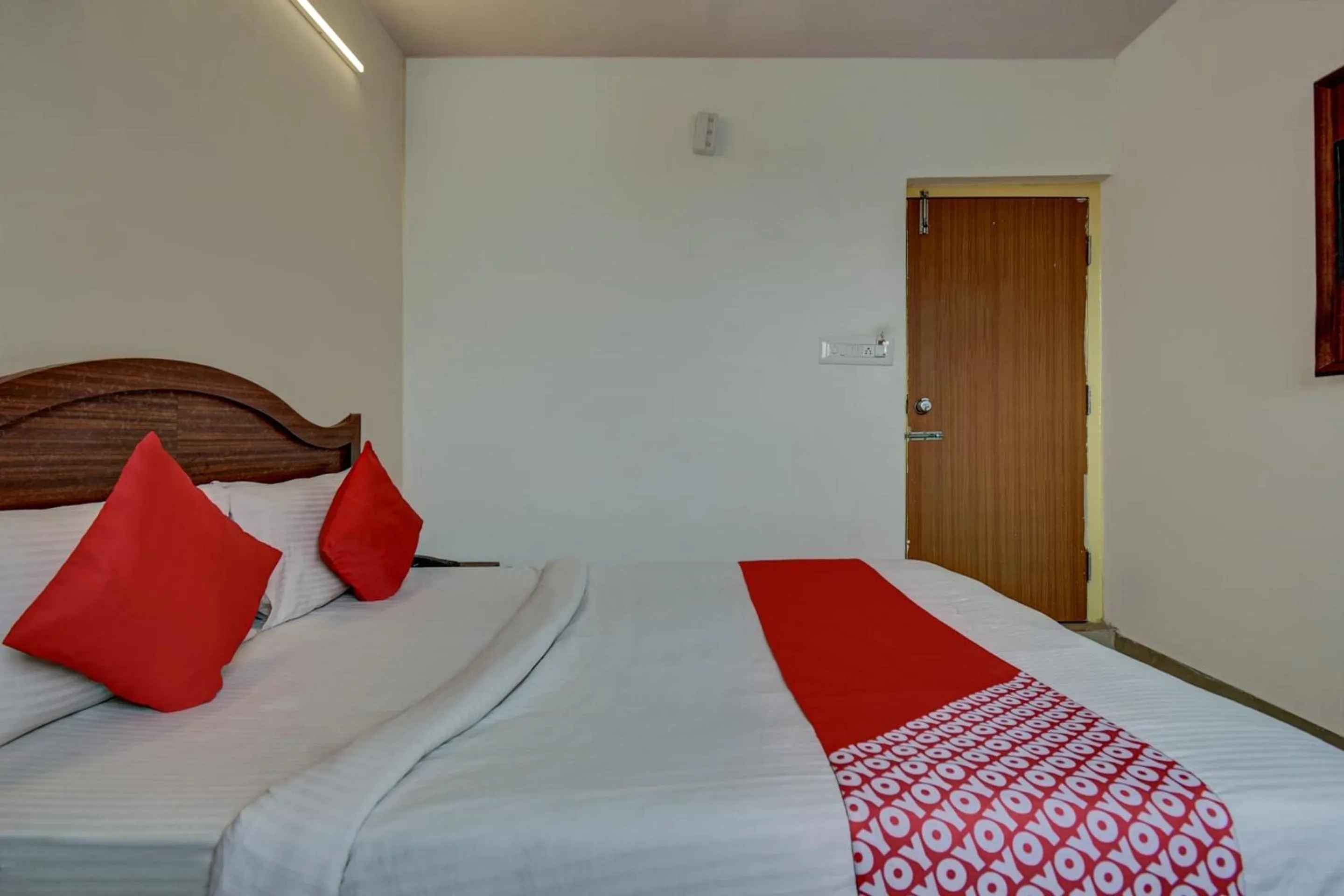 Bedroom, Bed in Hotel O K N Residency