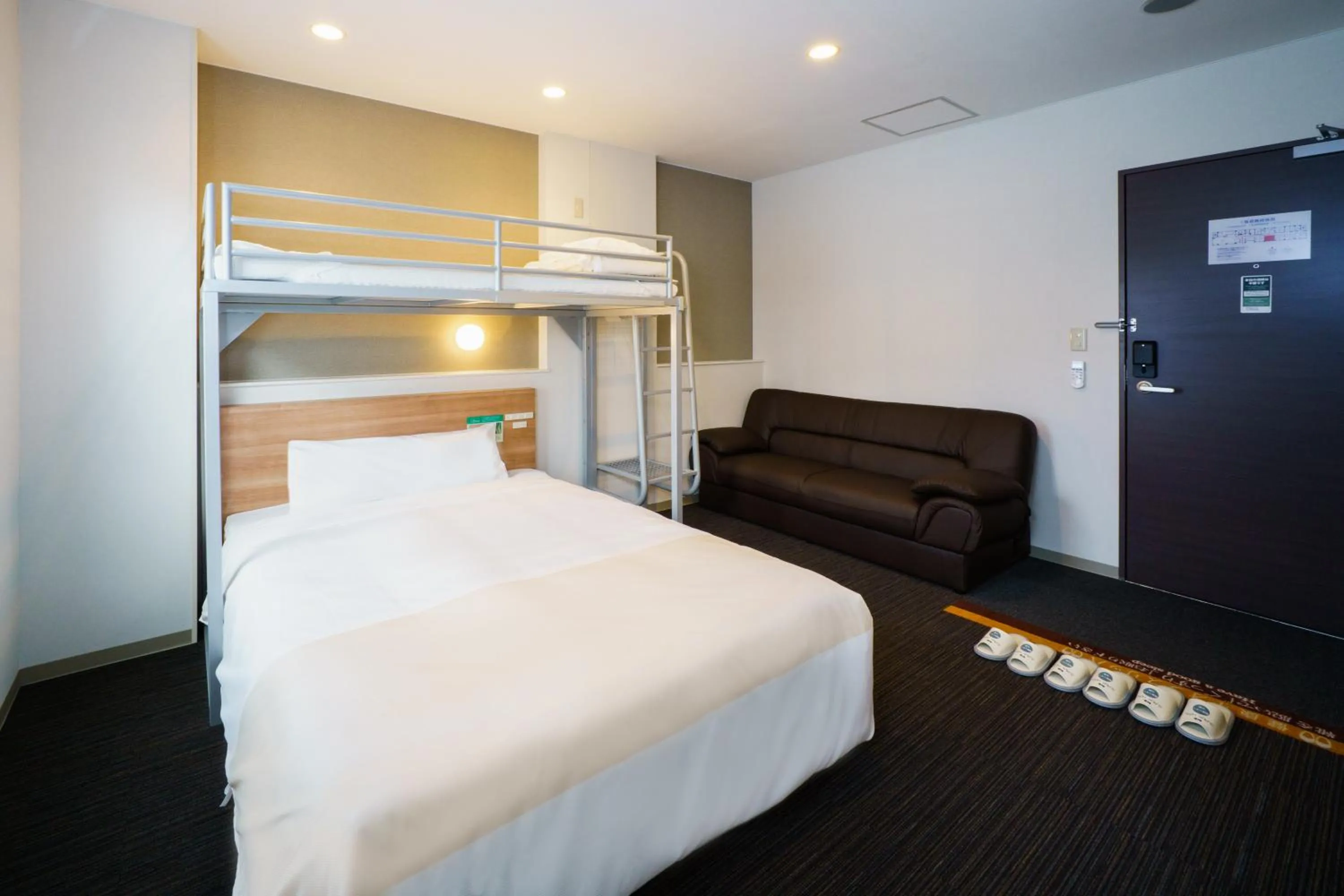 Photo of the whole room, Bed in Super Hotel Fujinomiya