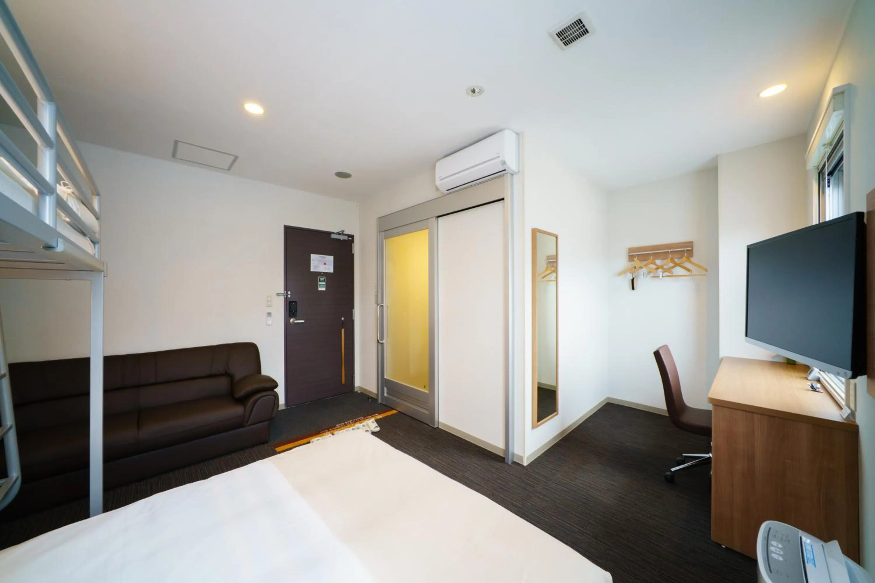 Photo of the whole room, Bed in Super Hotel Fujinomiya