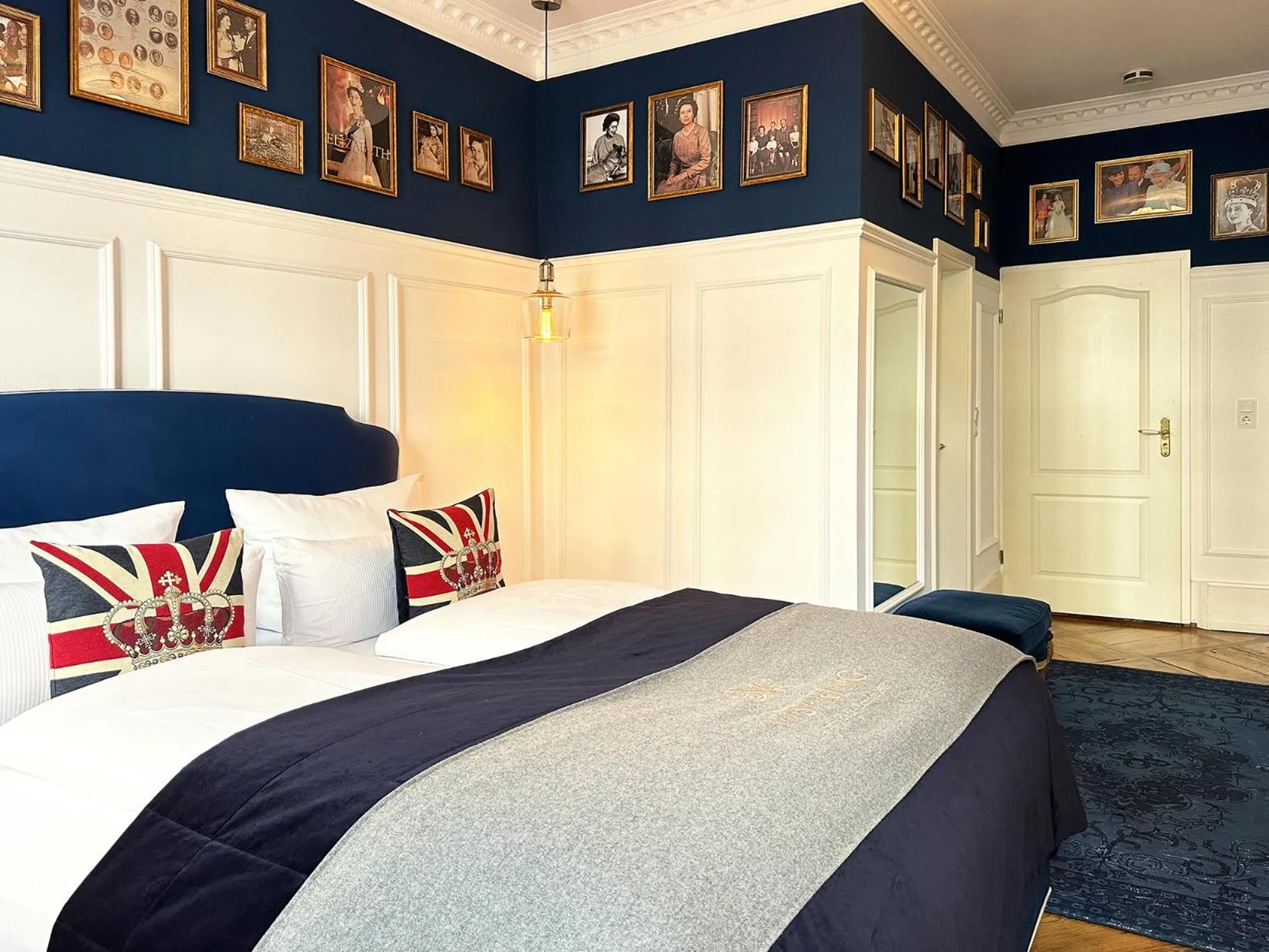 Bed in Boutique-Hotel Stadtvilla Hodes