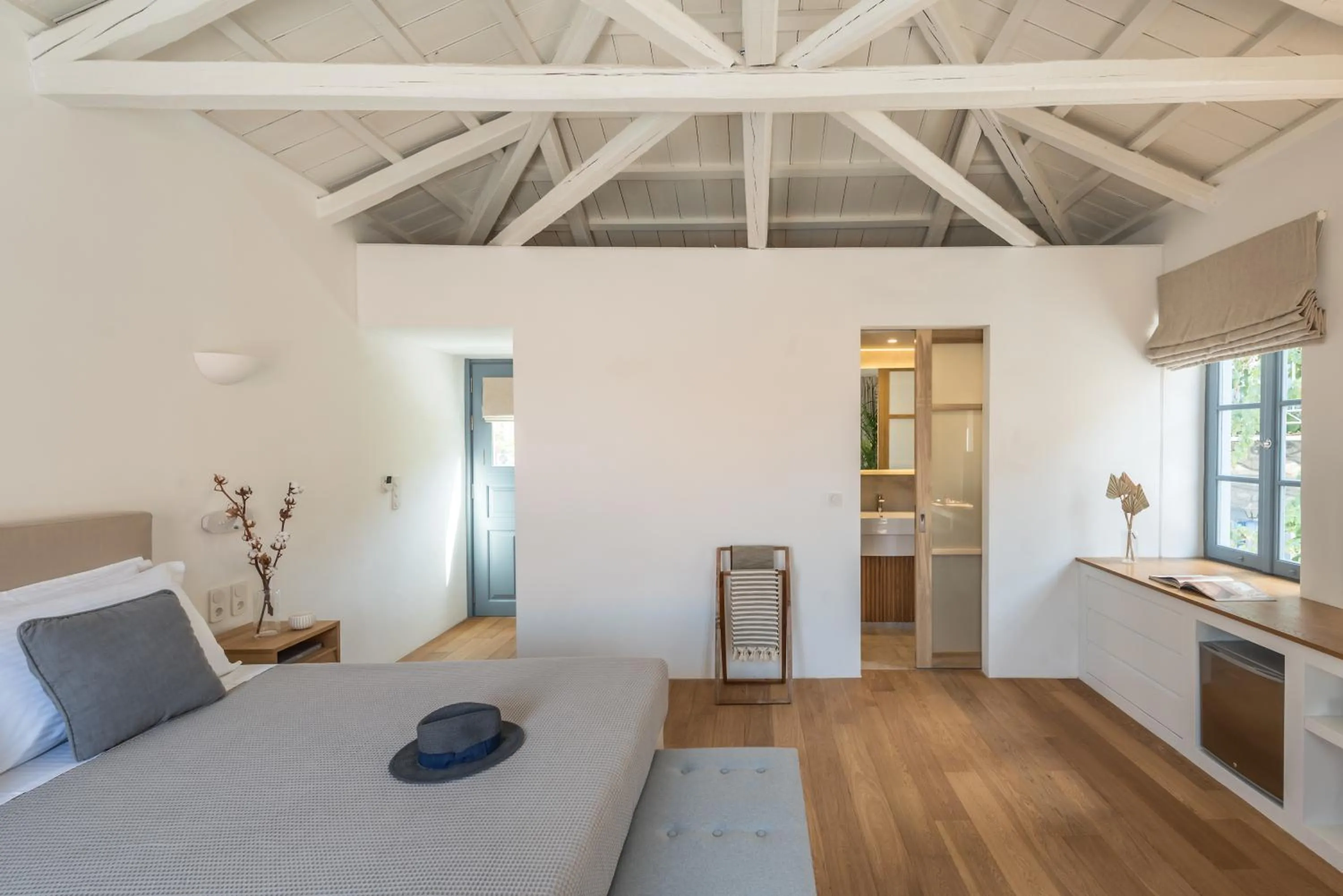 Bed in NESEA Boutique Apartments