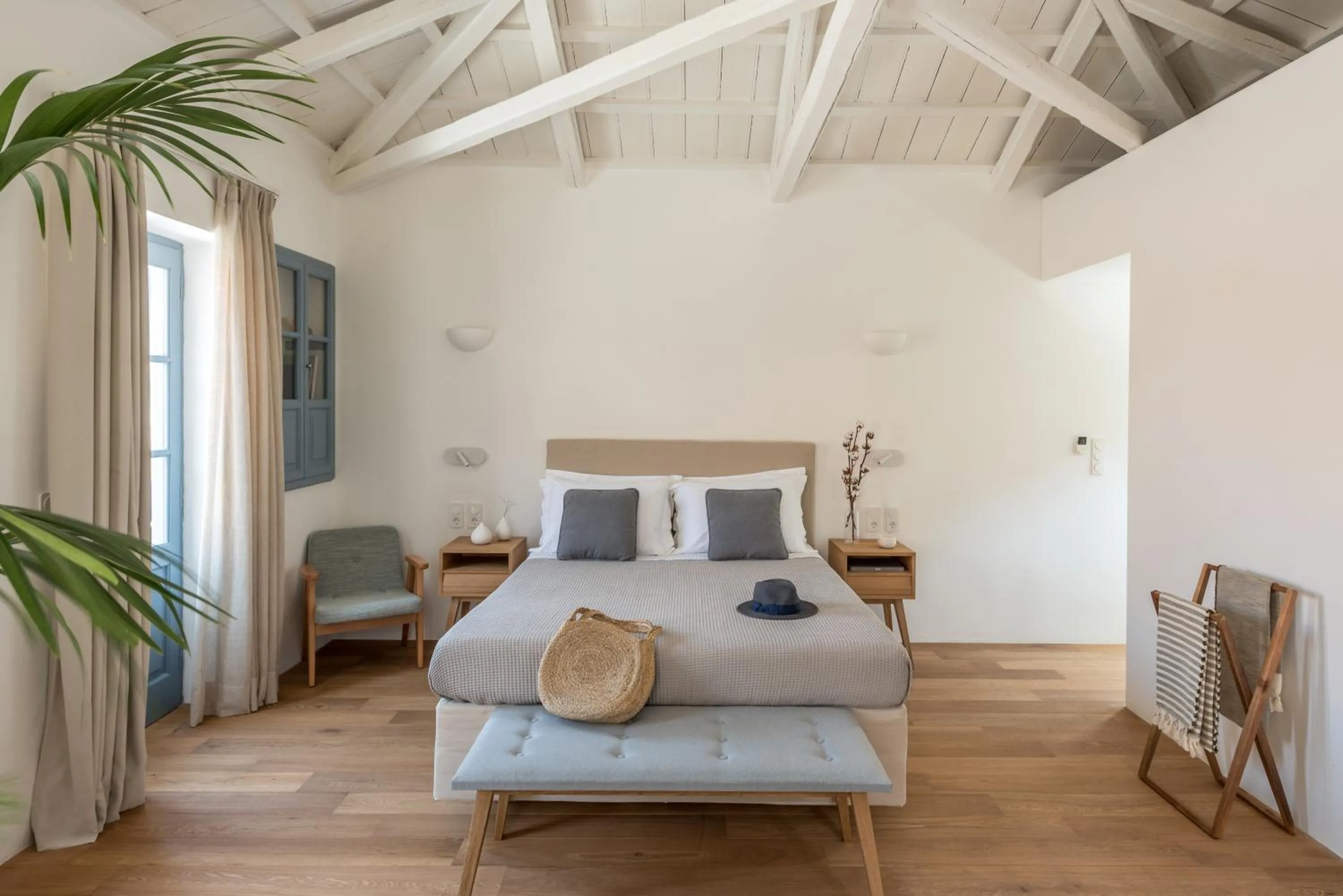 Bed in NESEA Boutique Apartments