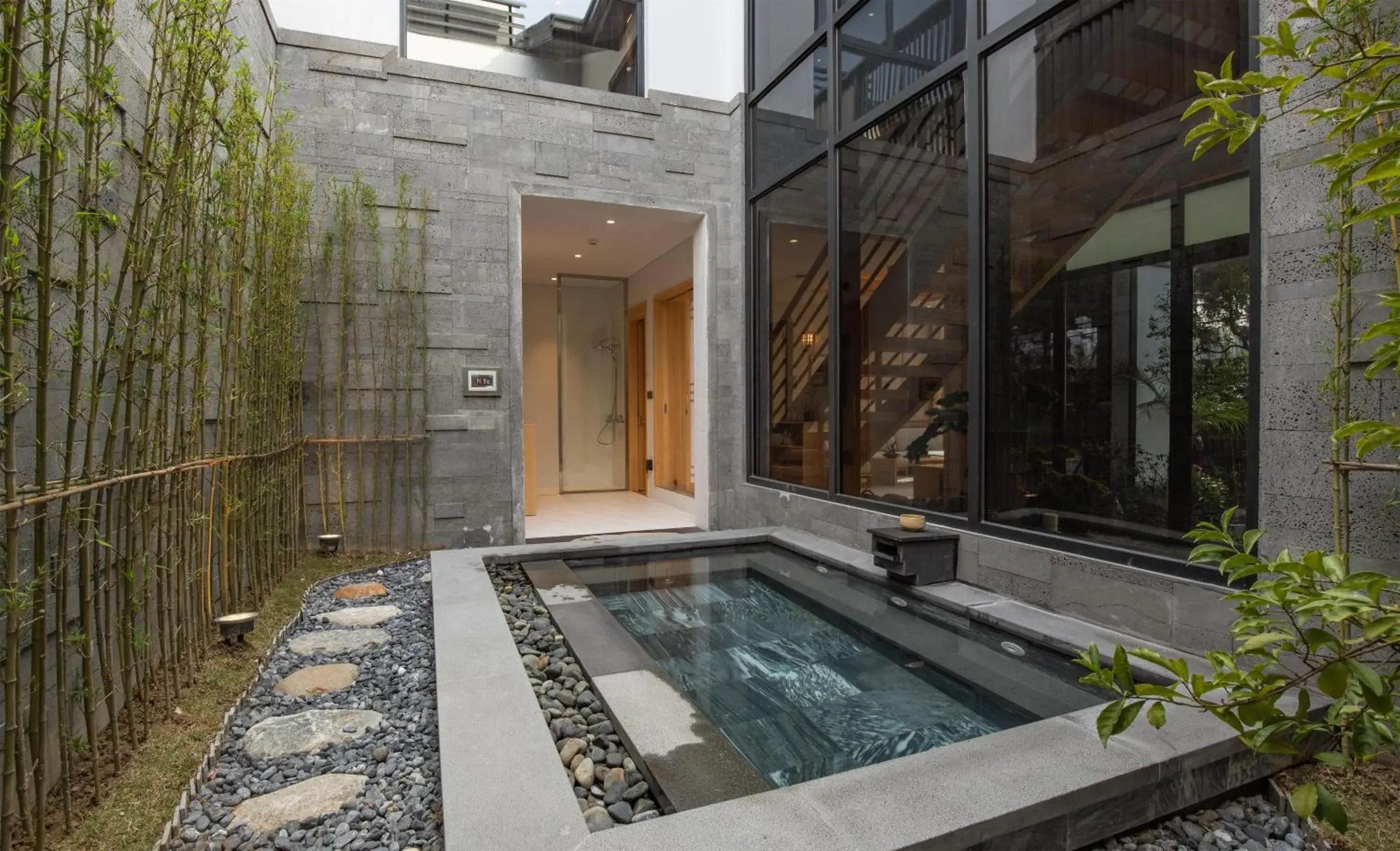 Three-Bedroom Deluxe King Villa in Hilton Quang Hanh Onsen Resort Three-Bedroom Deluxe King Villa in Hilton Quang Hanh Onsen Resort