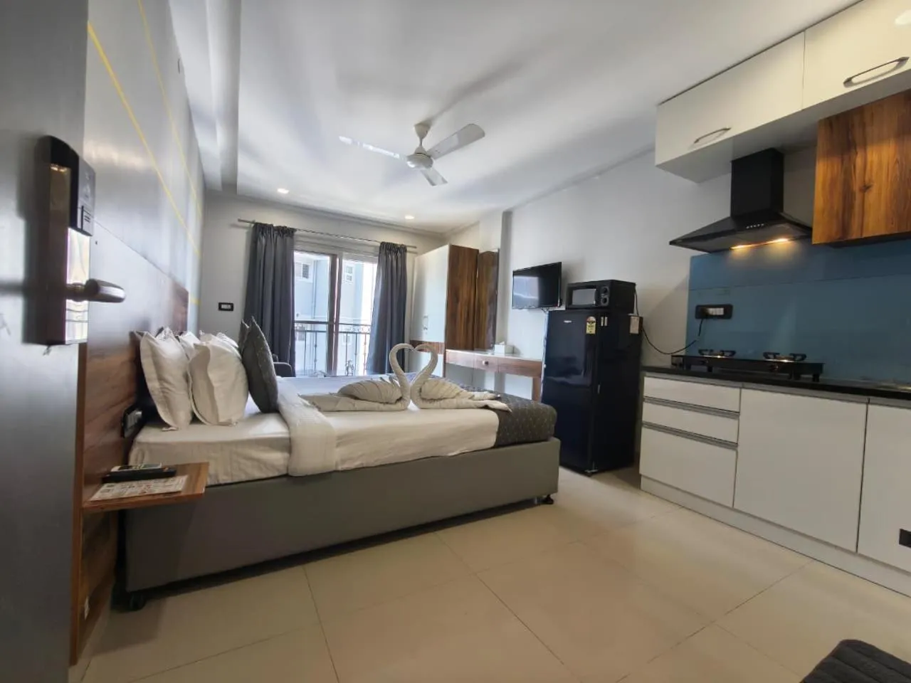 Bed in RESTEL STUDIO FLATS