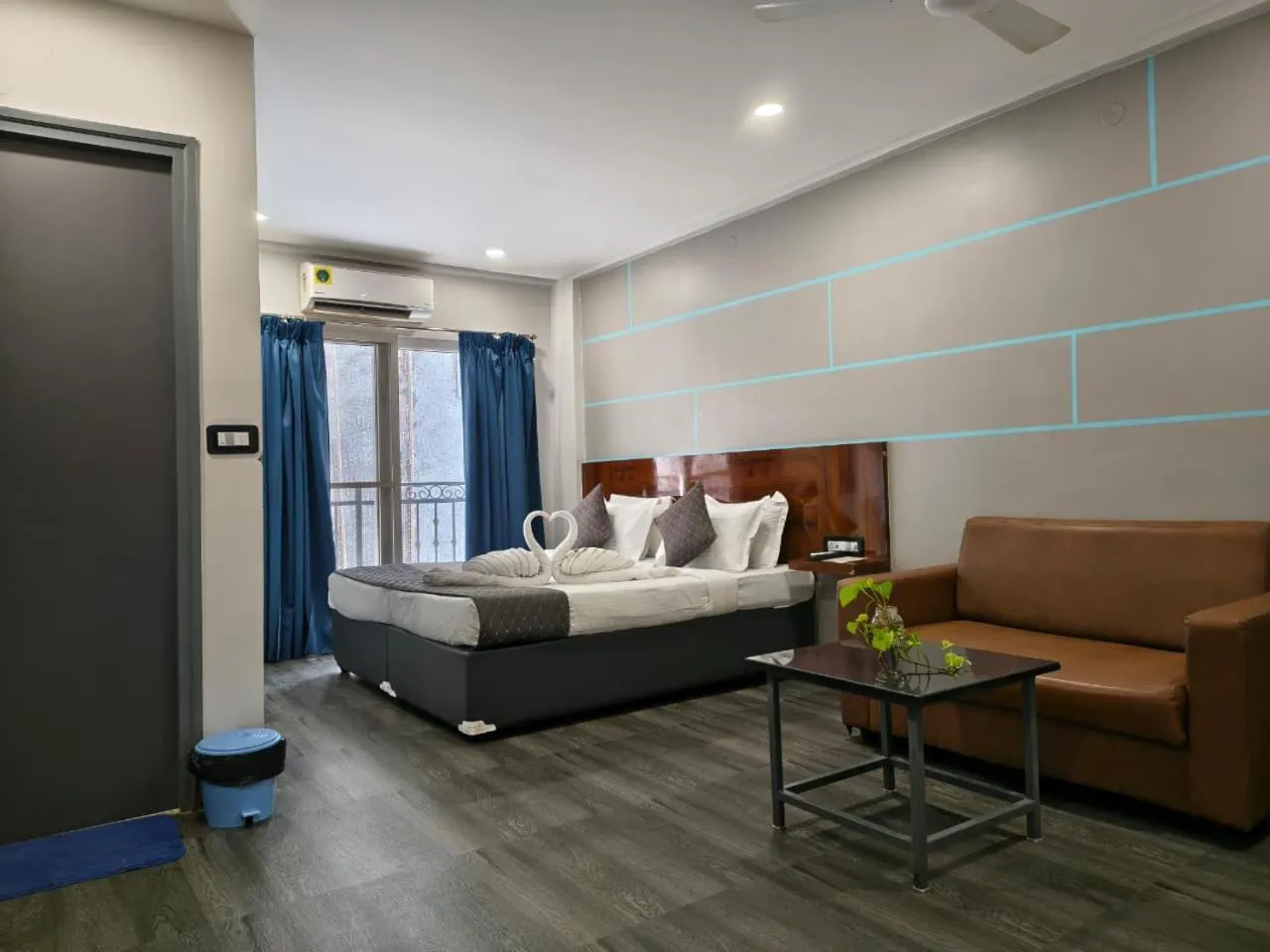 Bed in RESTEL STUDIO FLATS