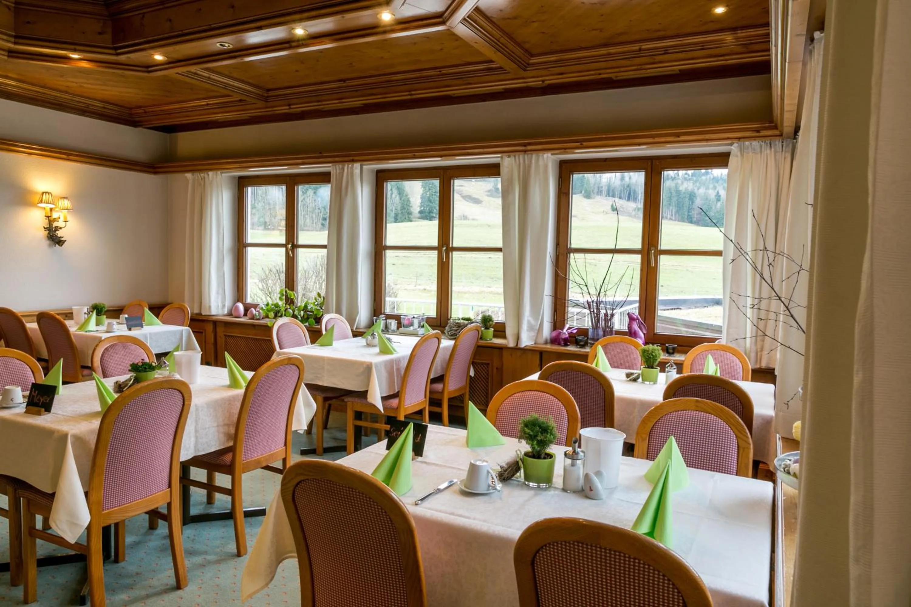 Restaurant/places to eat in Sulzberger Hof