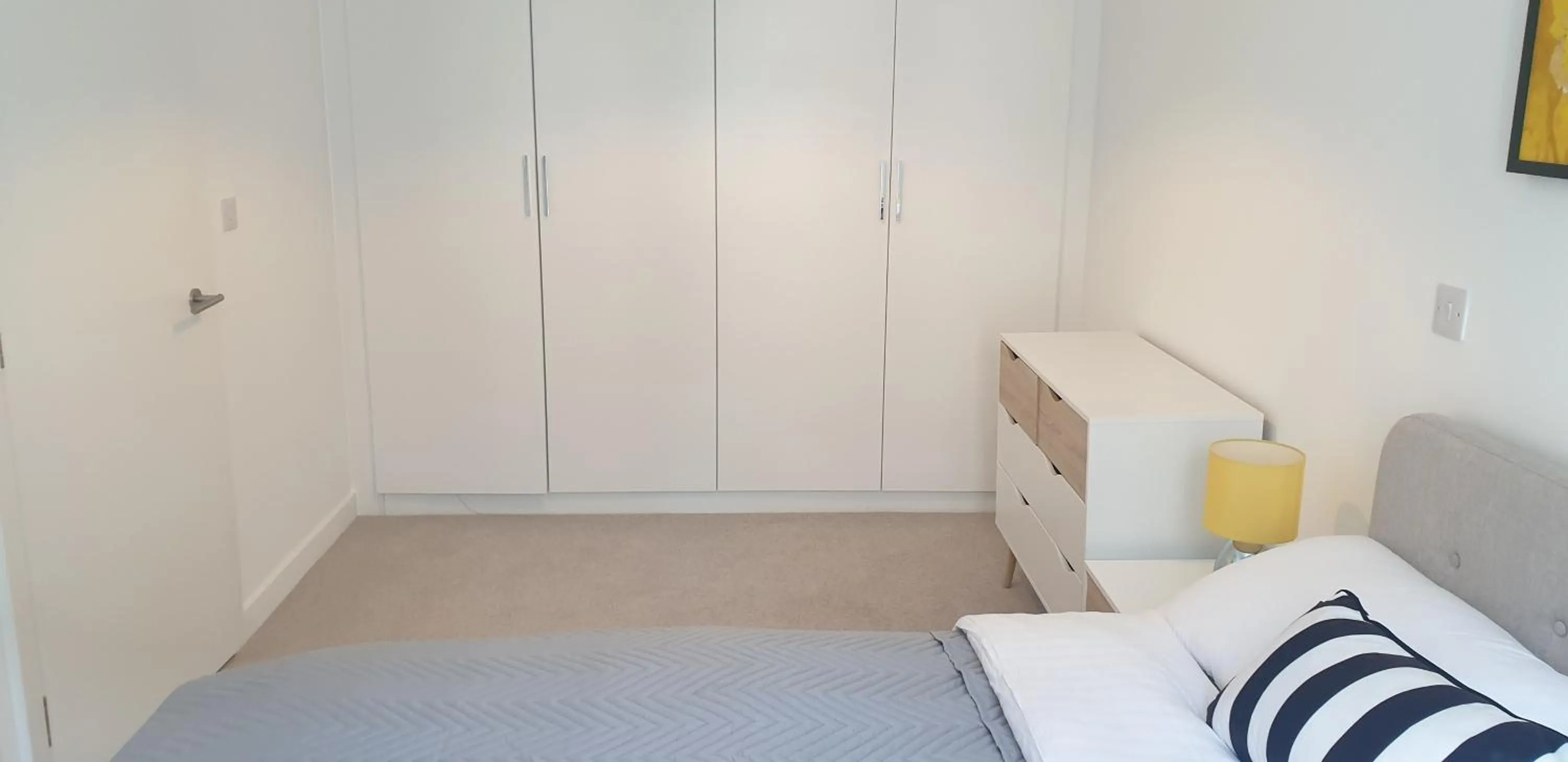 Bedroom, Bed in Quay Apartments Exchange Quay