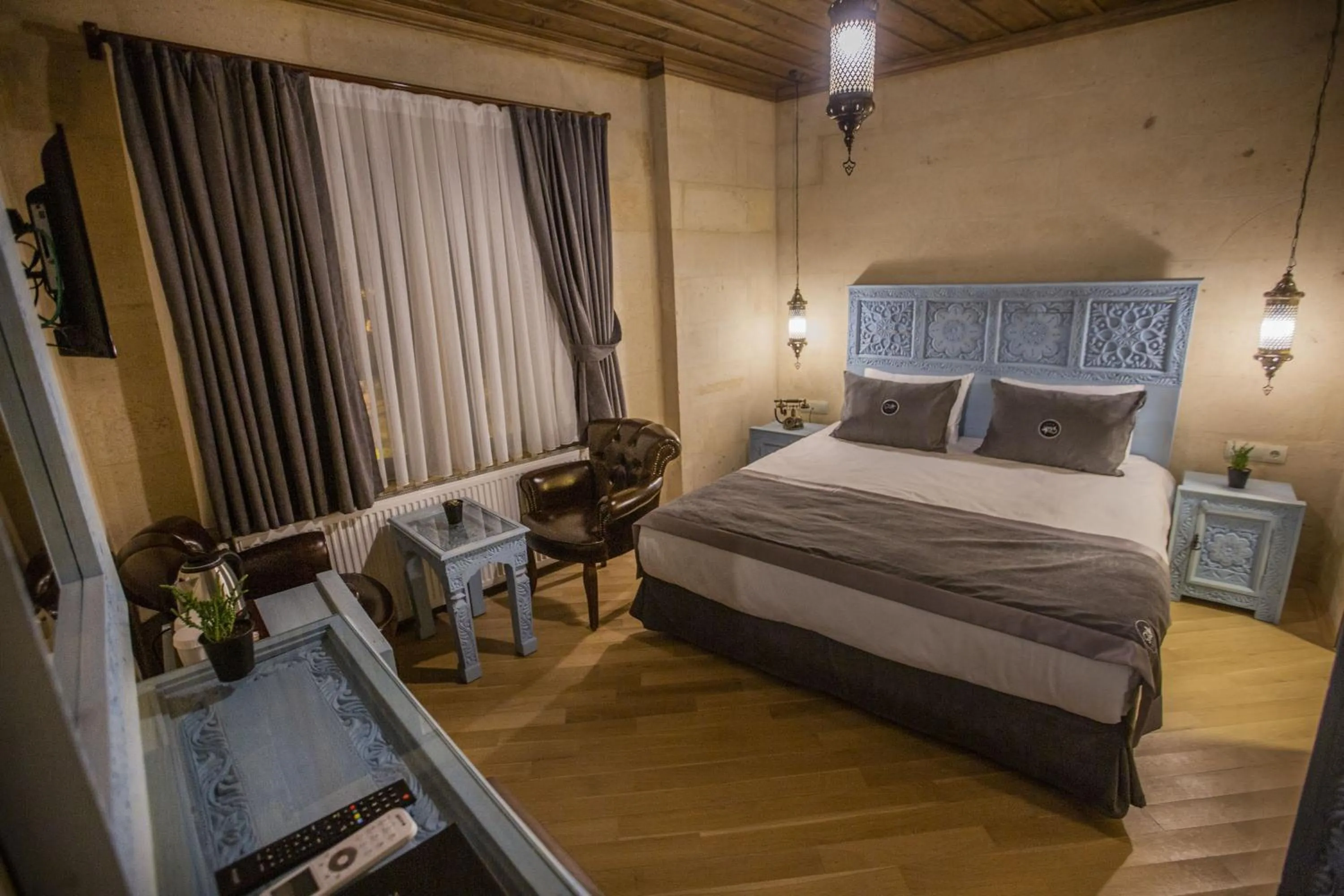 Bedroom, Bed in Sinasos Star Hotel Cappadocia