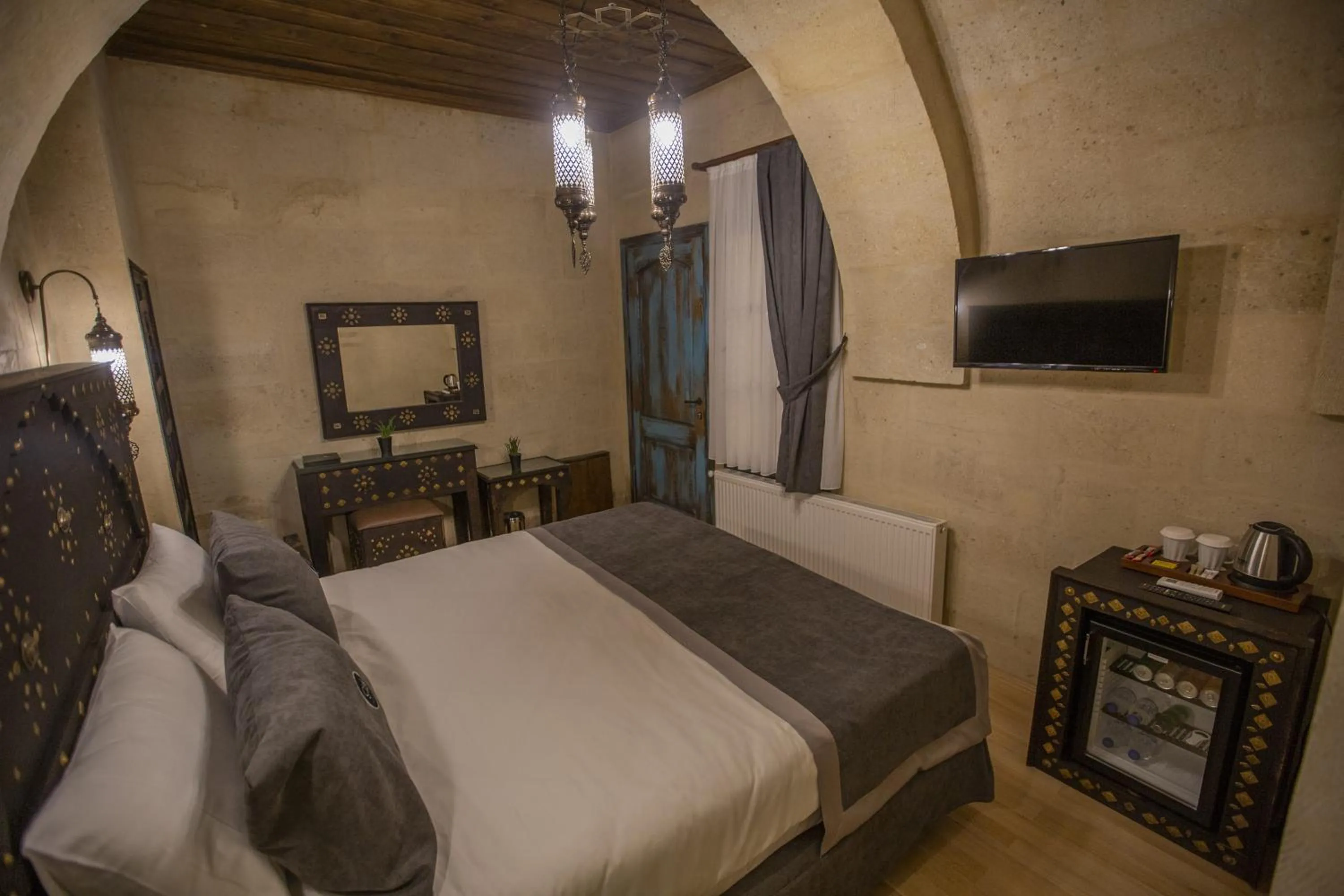 Bedroom, Bed in Sinasos Star Hotel Cappadocia