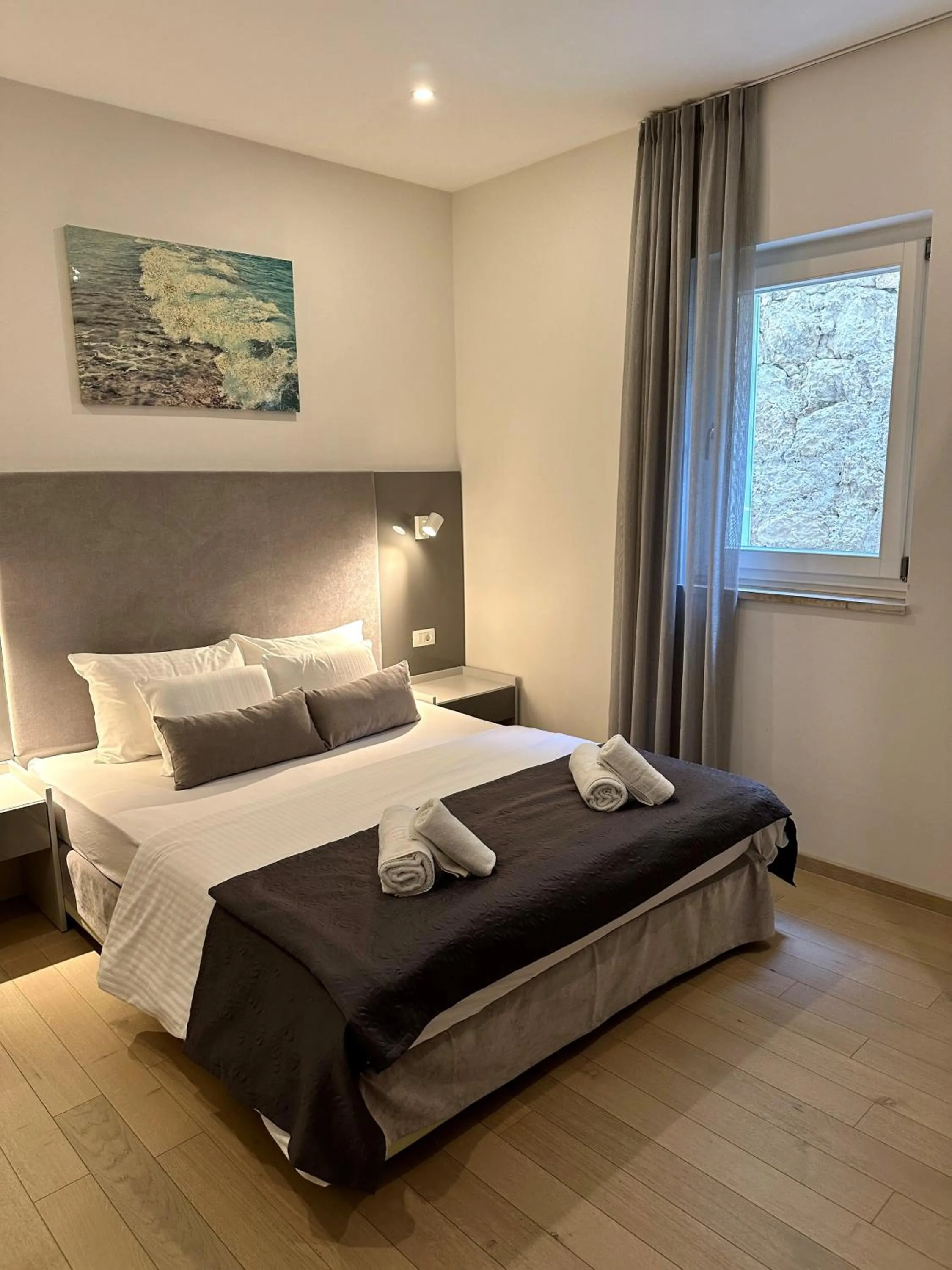 Photo of the whole room, Bed in Art Hotel Dubrovnik