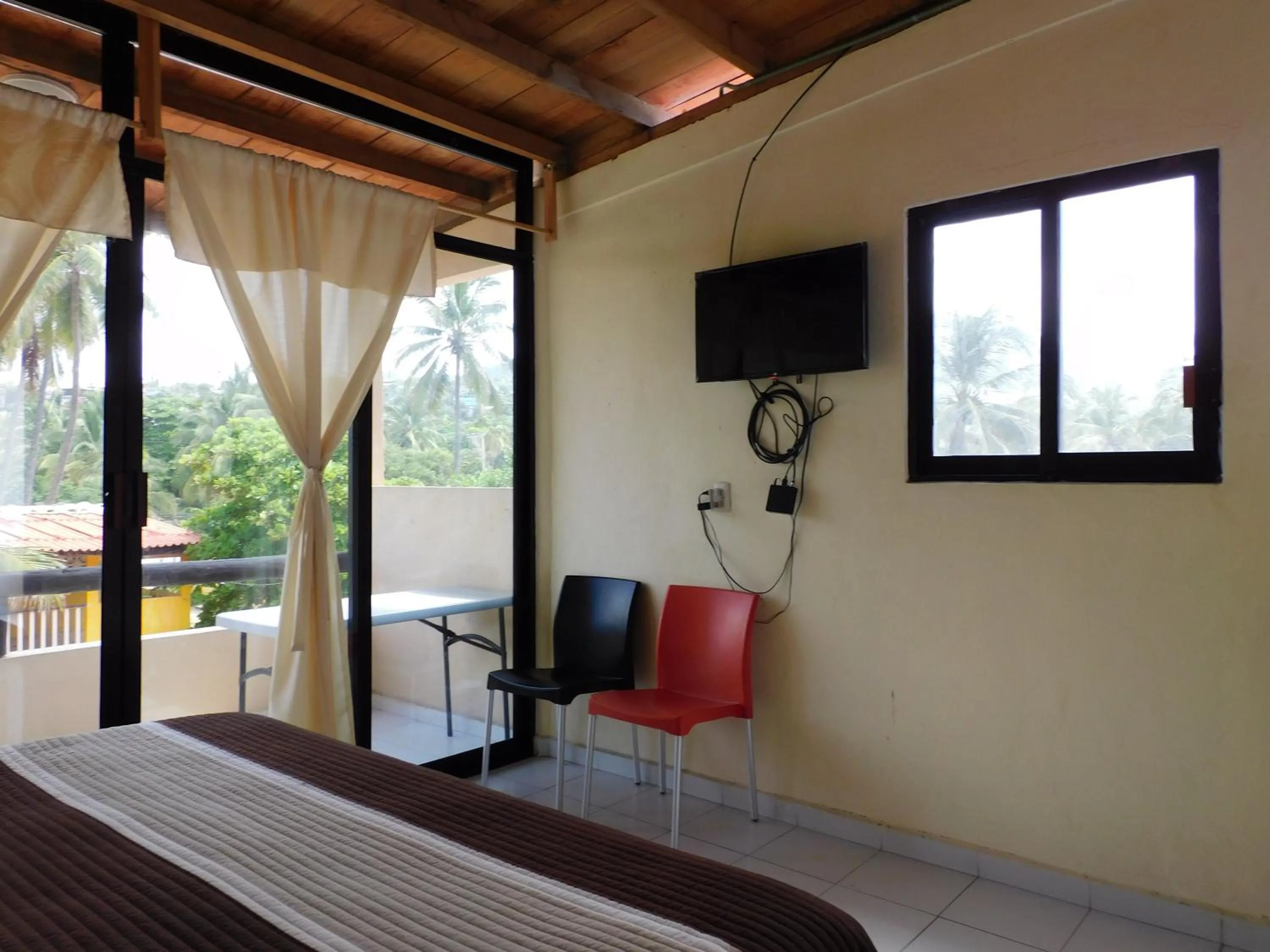 Hotel Restaurante Rocío by Rotamundos