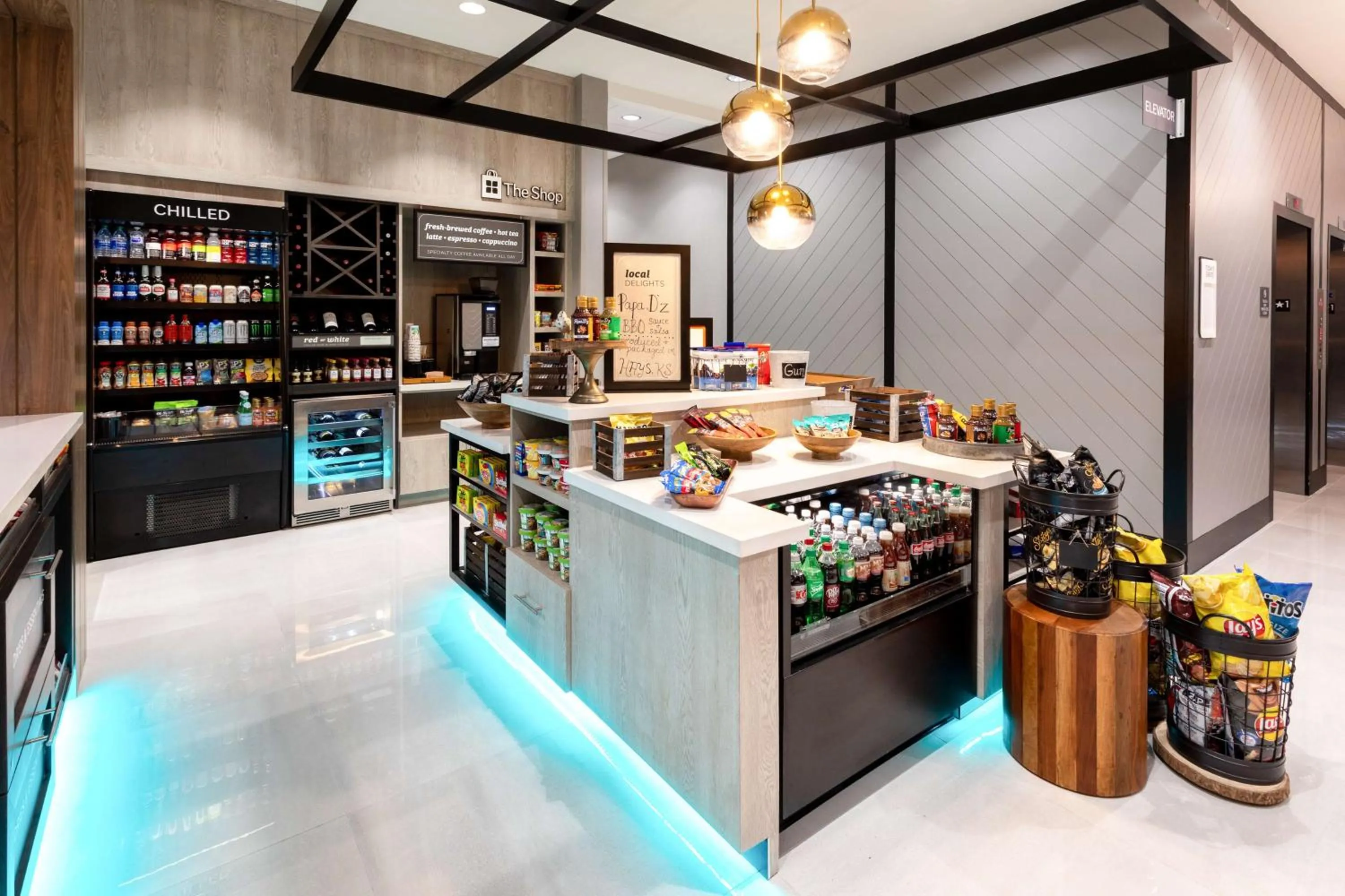 Restaurant/places to eat in Hilton Garden Inn Hays, KS