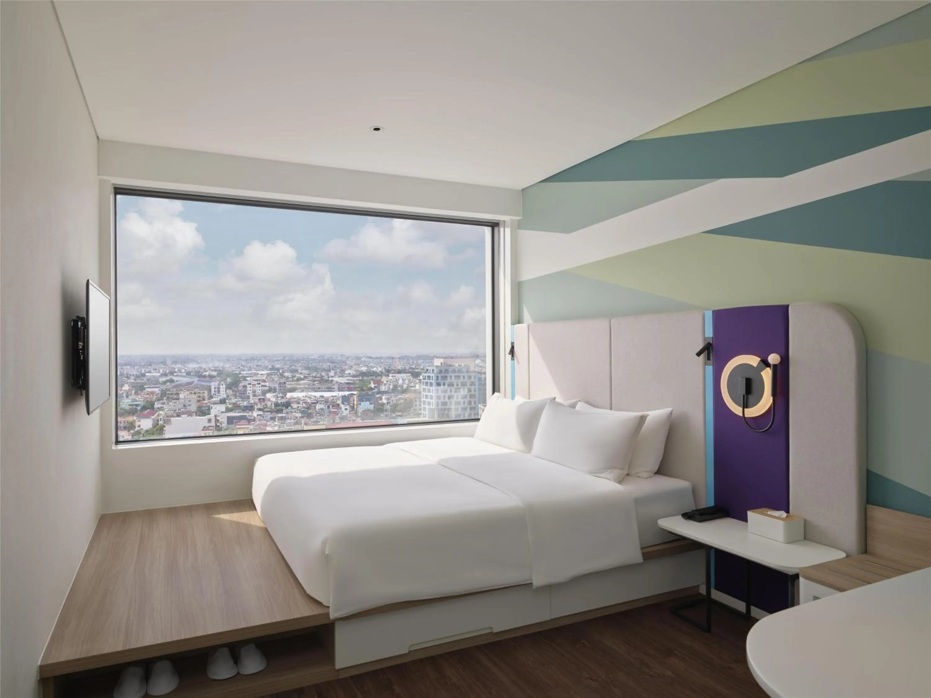 Bed in Tru by Hilton Thai Binh City Centre