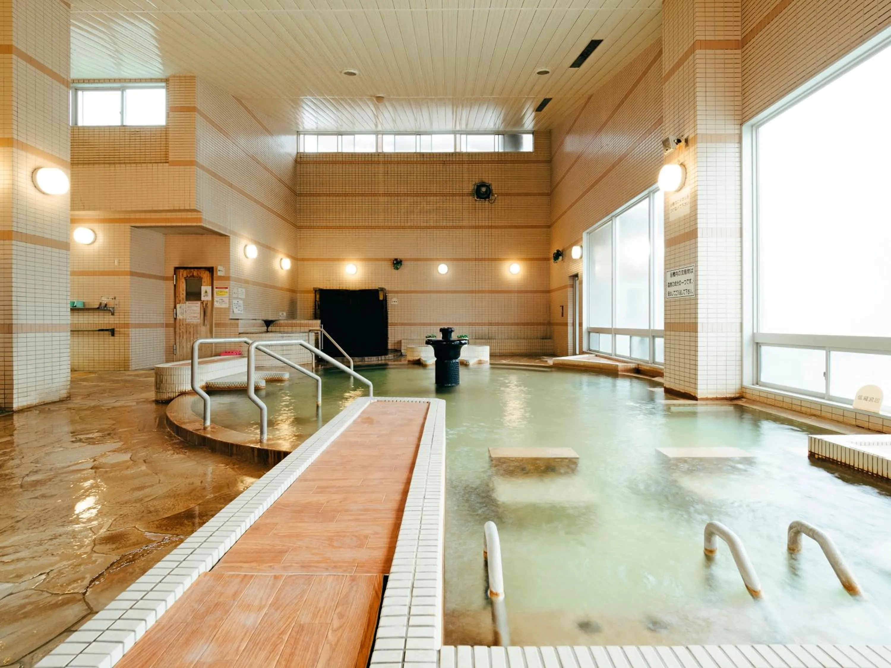 Hot Spring Bath in SPA HOTEL YUTTARIKAN