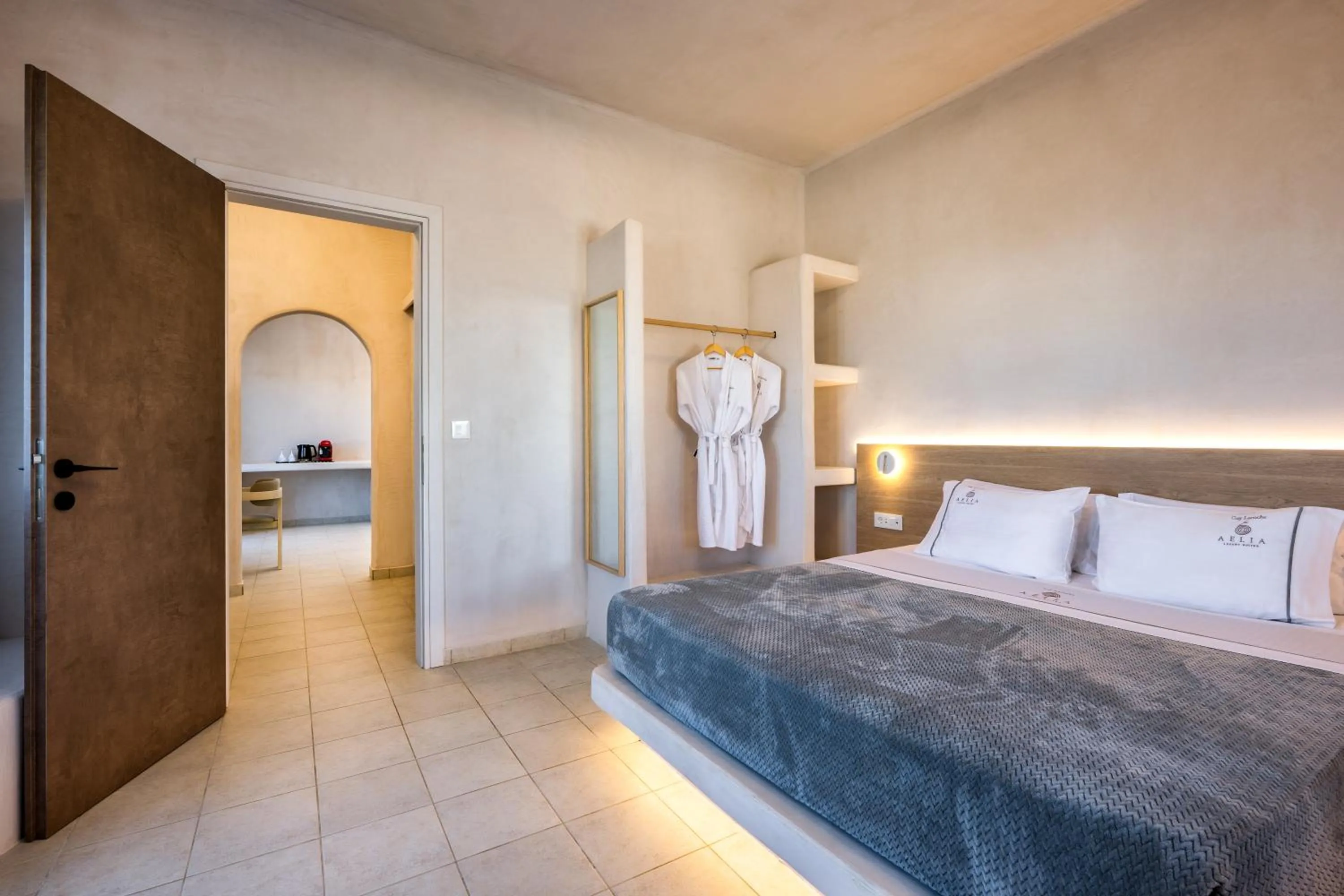 Bedroom, Bed in Aelia Luxury Suites