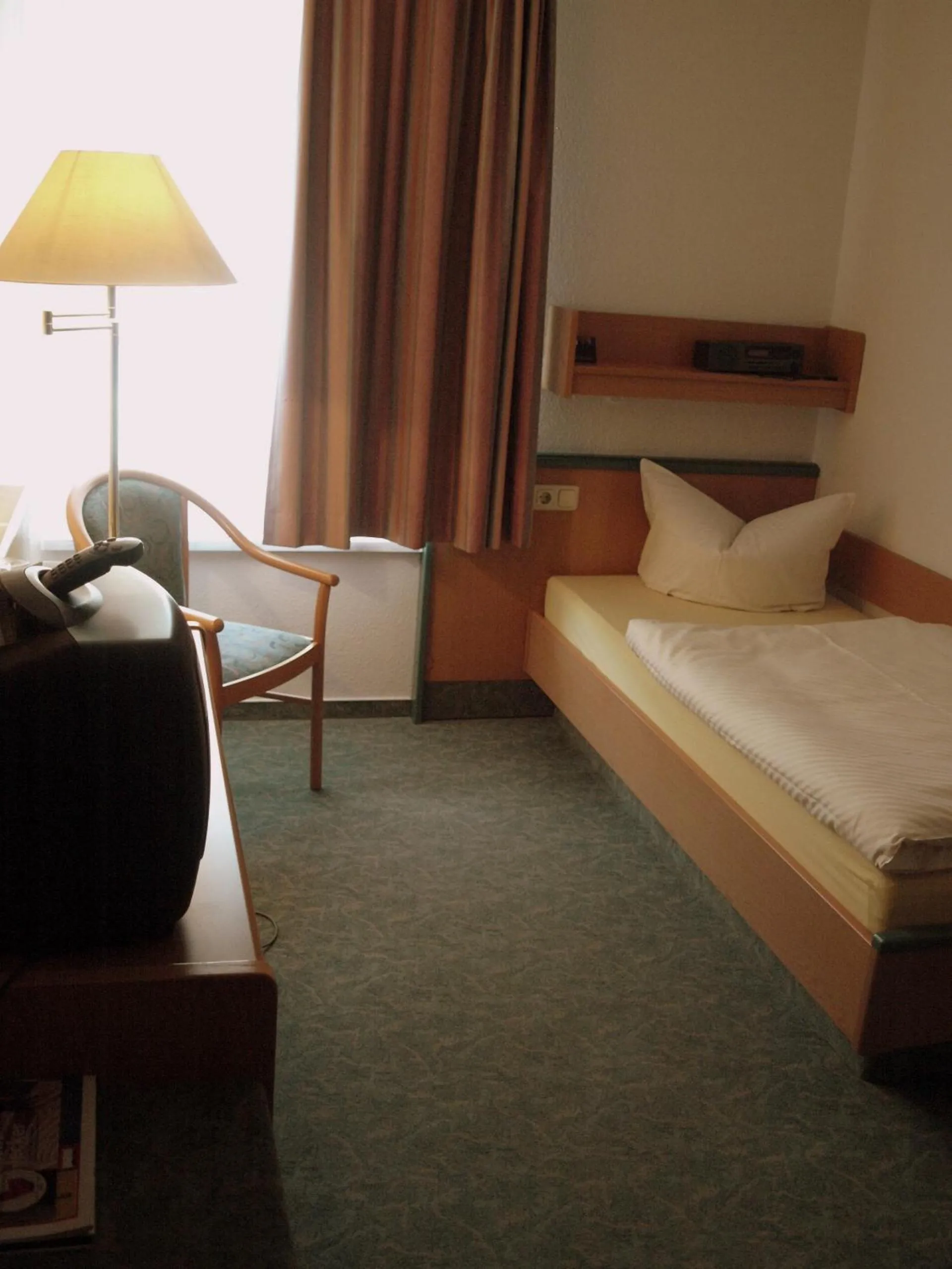 Photo of the whole room in Hotel Friesen