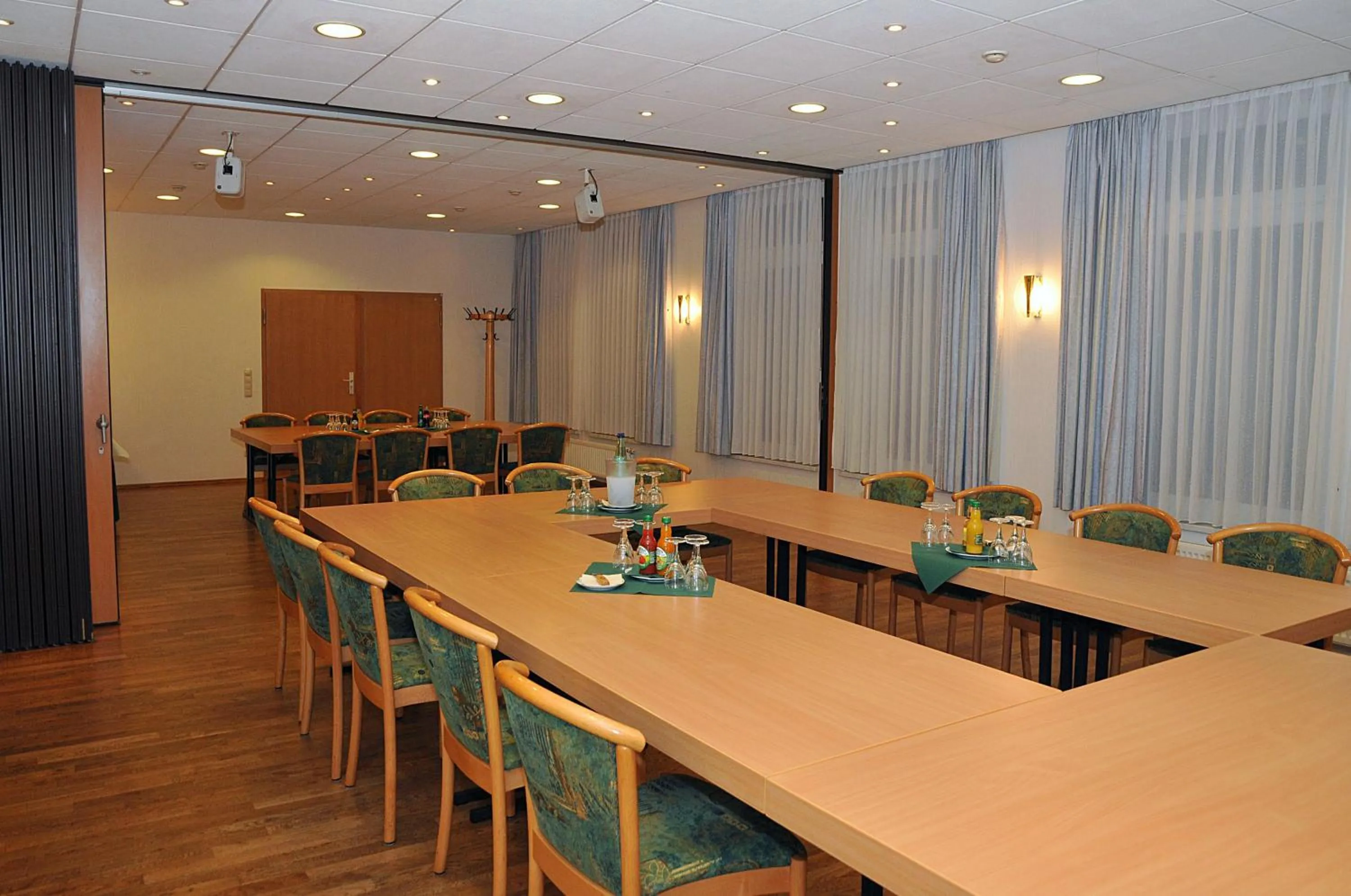 Business facilities in Hotel Friesen