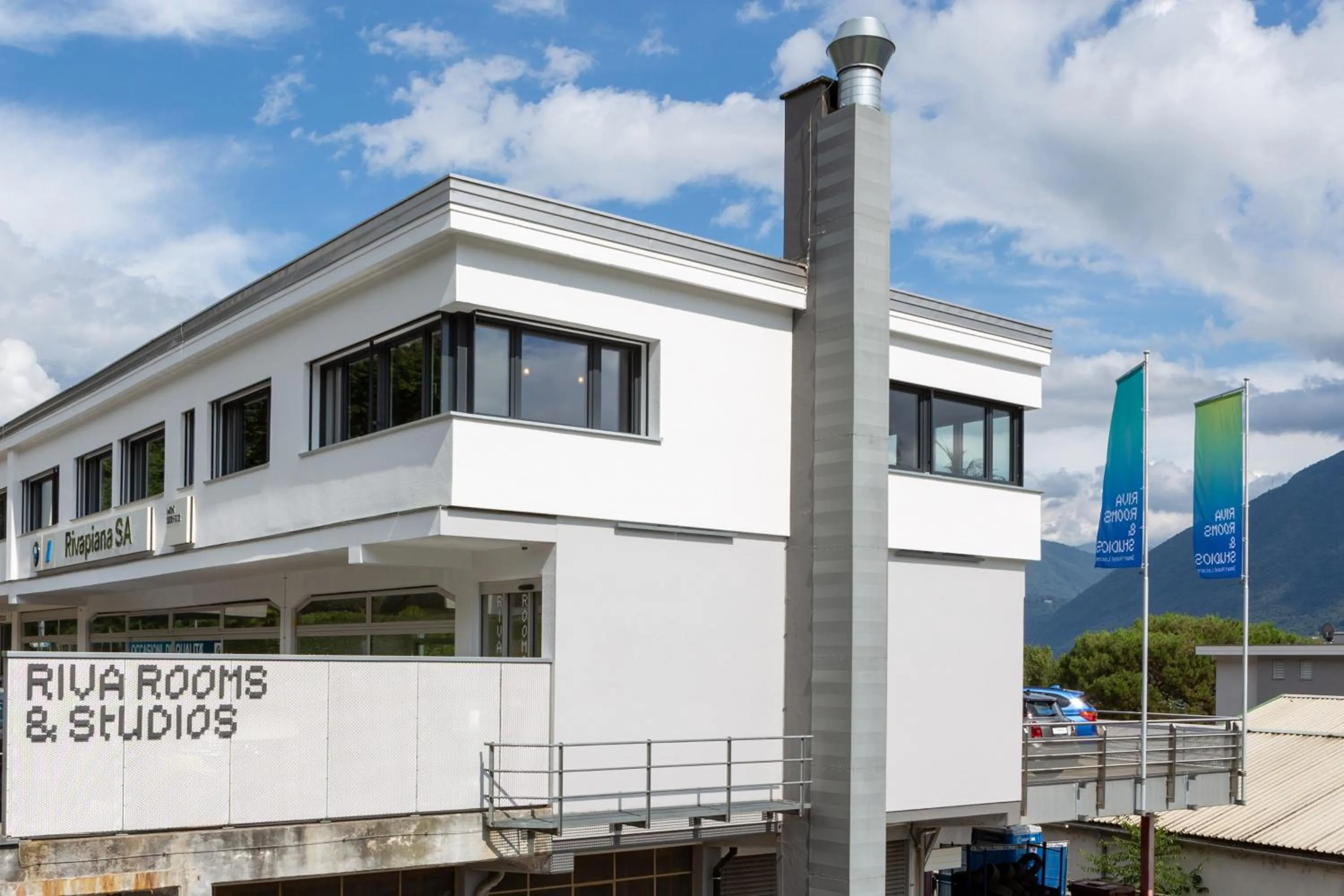 Property building in Riva Rooms & Studios - Check-In 24hr