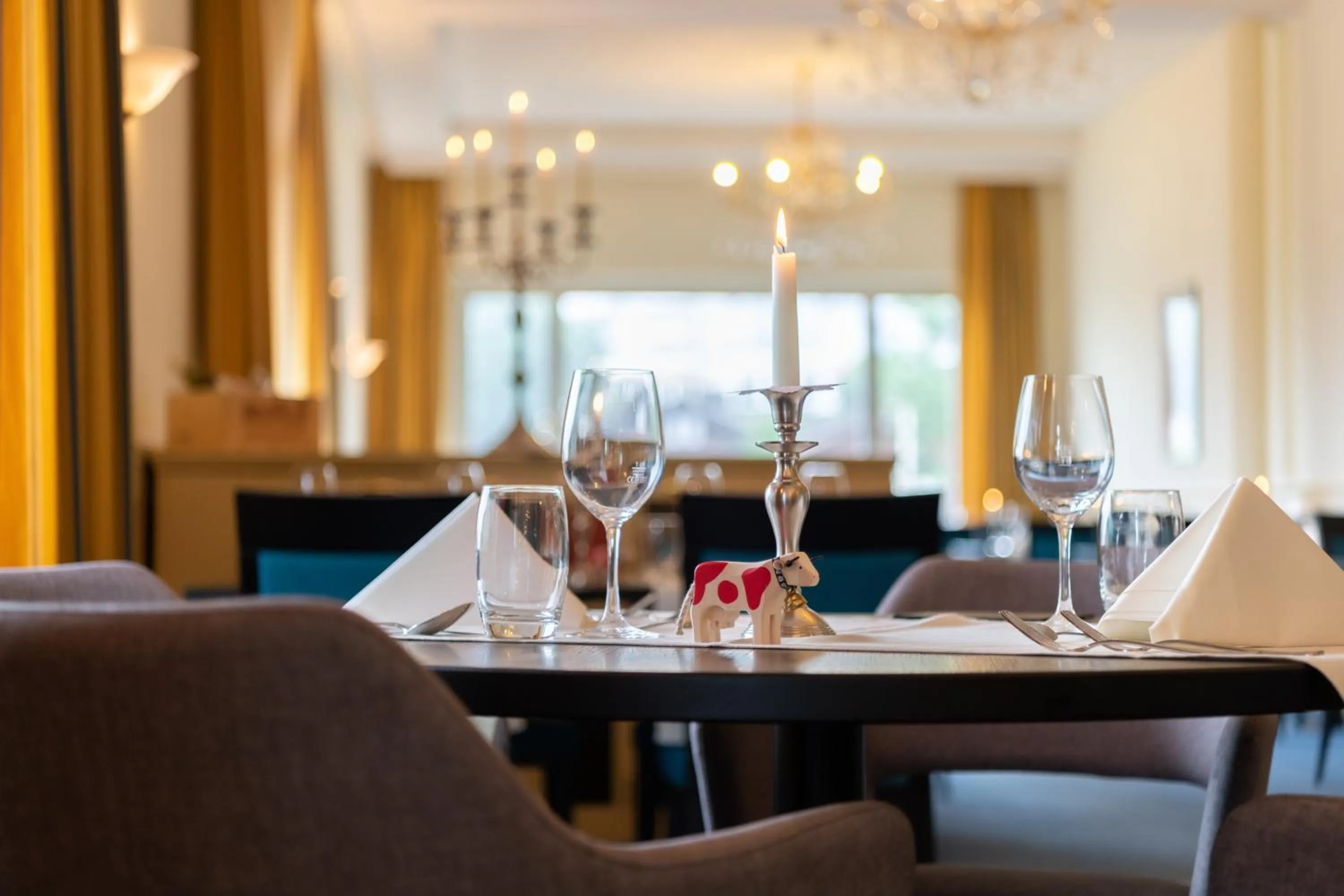 Restaurant/places to eat in Hotel Victoria Lauberhorn Wengen, a Faern Collection Hotel