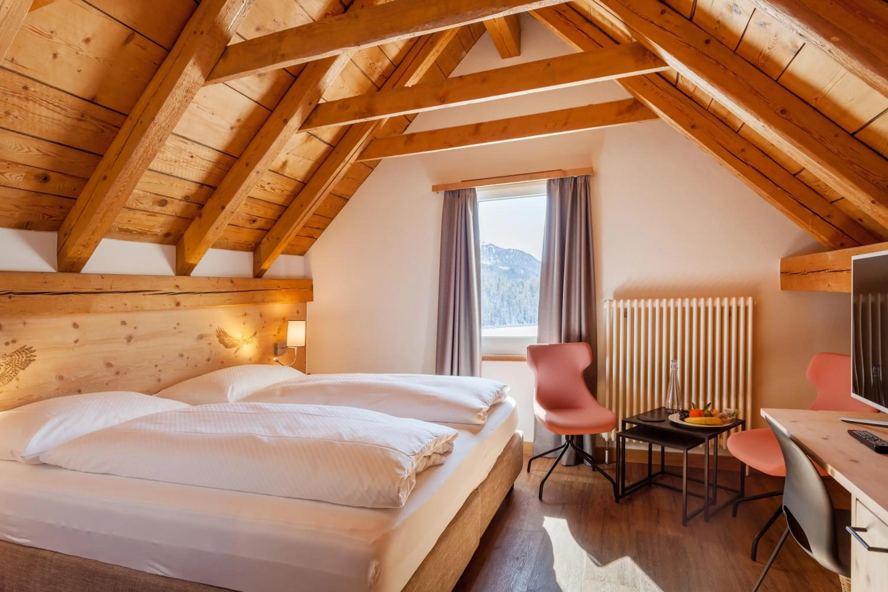 Decorative detail, Bed in Hotel Waldhaus am See