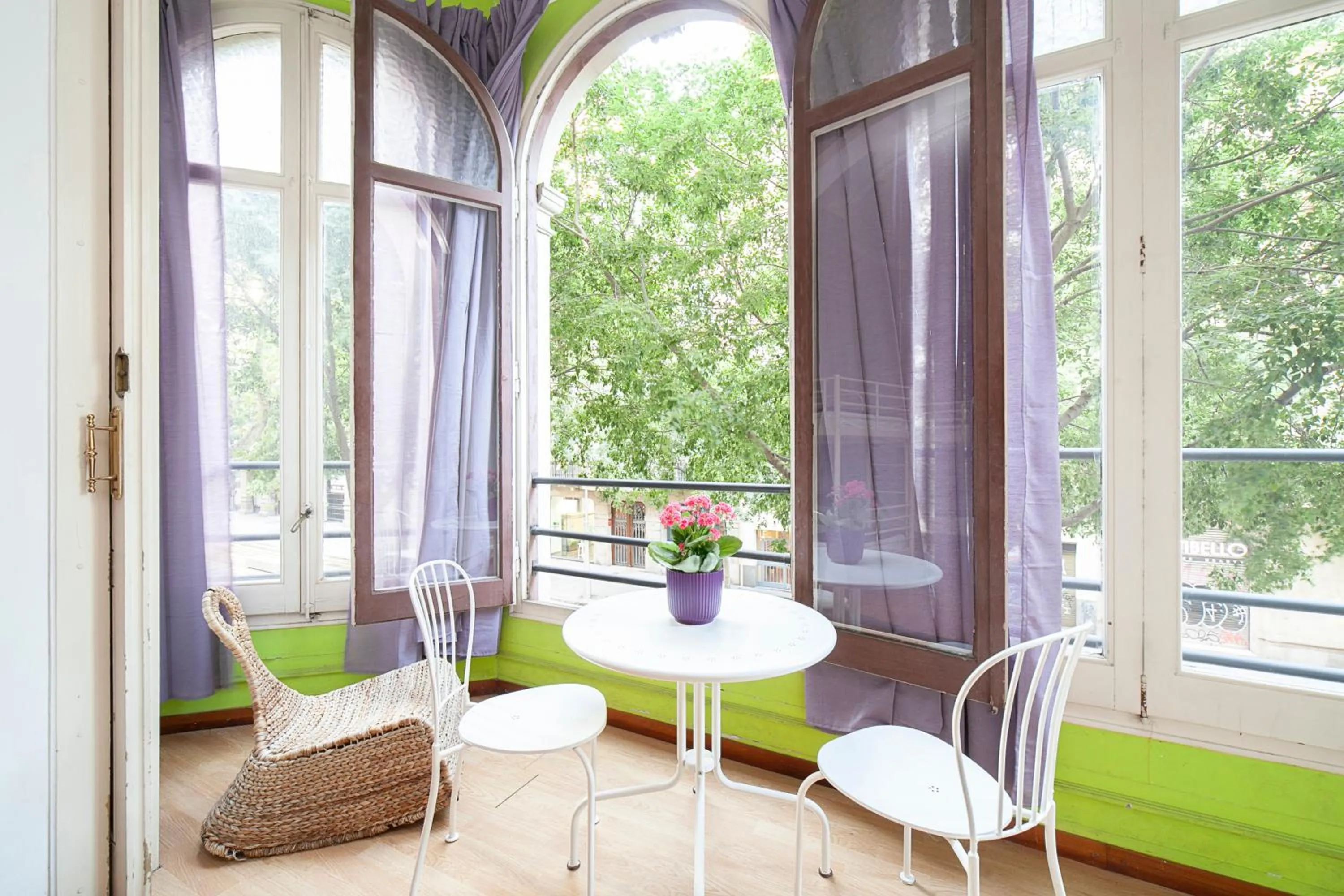 Balcony/Terrace in Fabrizzios Terrace Hostel