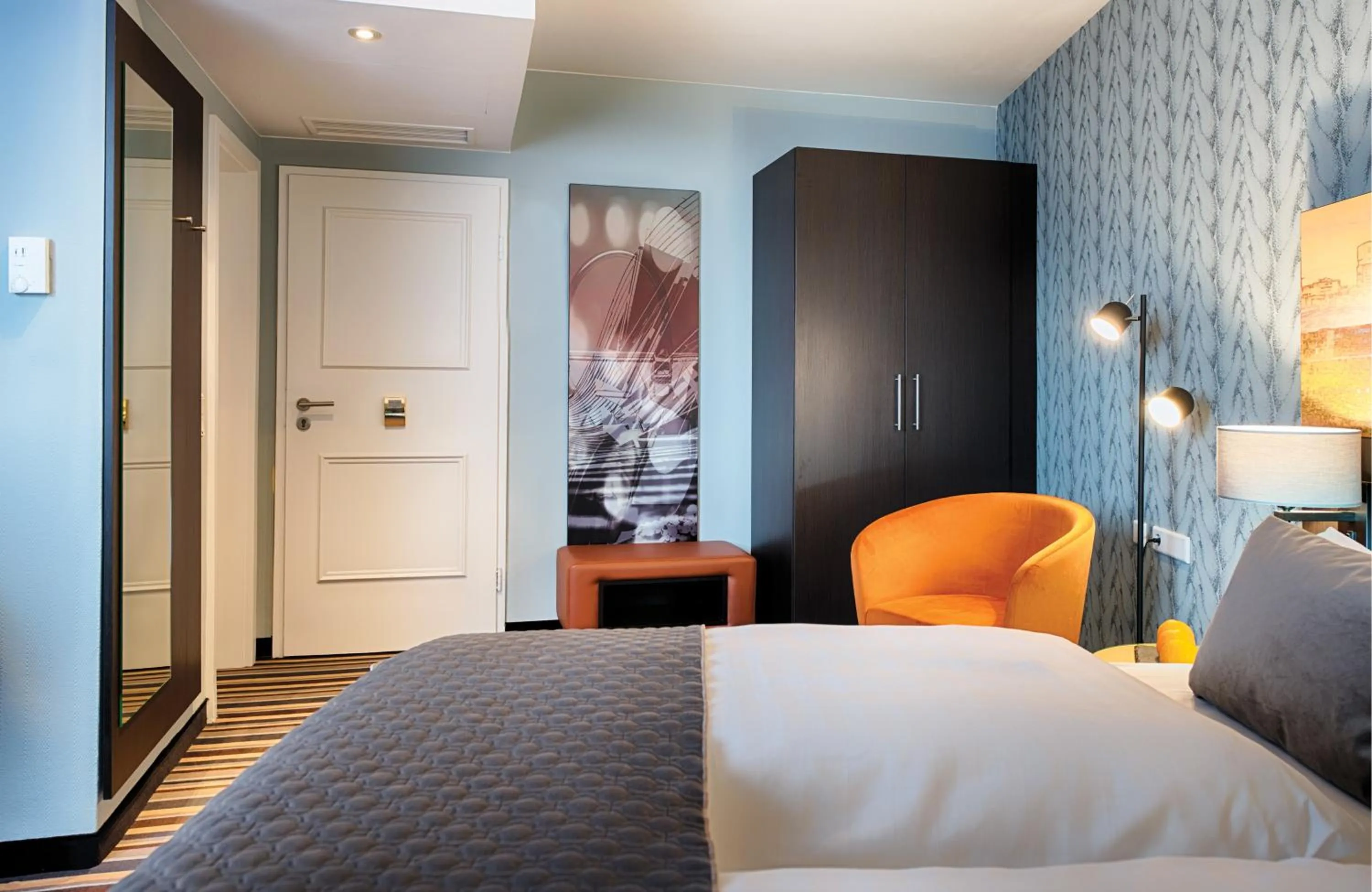 Bedroom, Bed in Leonardo Boutique Hotel Düsseldorf