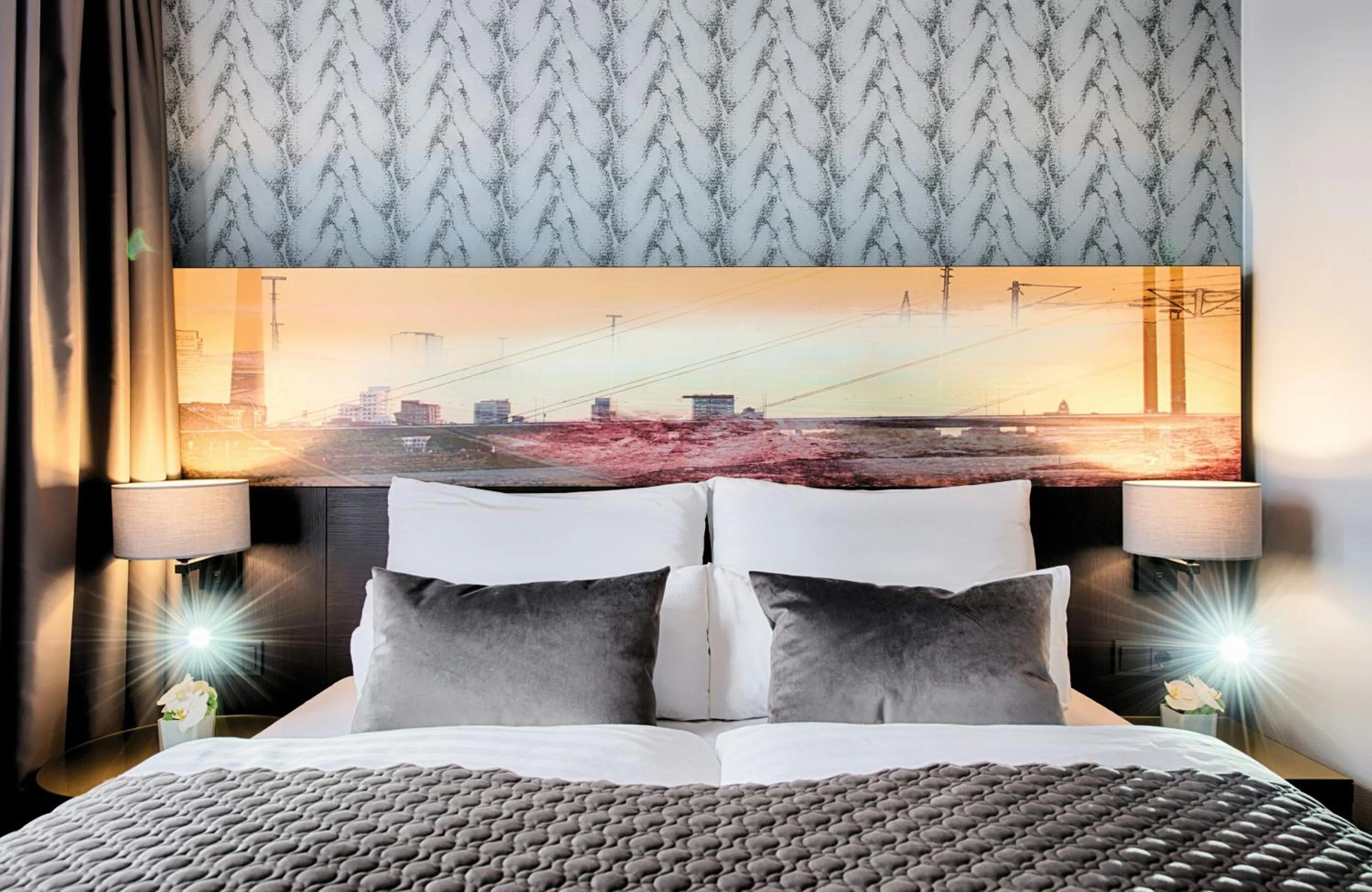 Photo of the whole room, Bed in Leonardo Boutique Hotel Düsseldorf