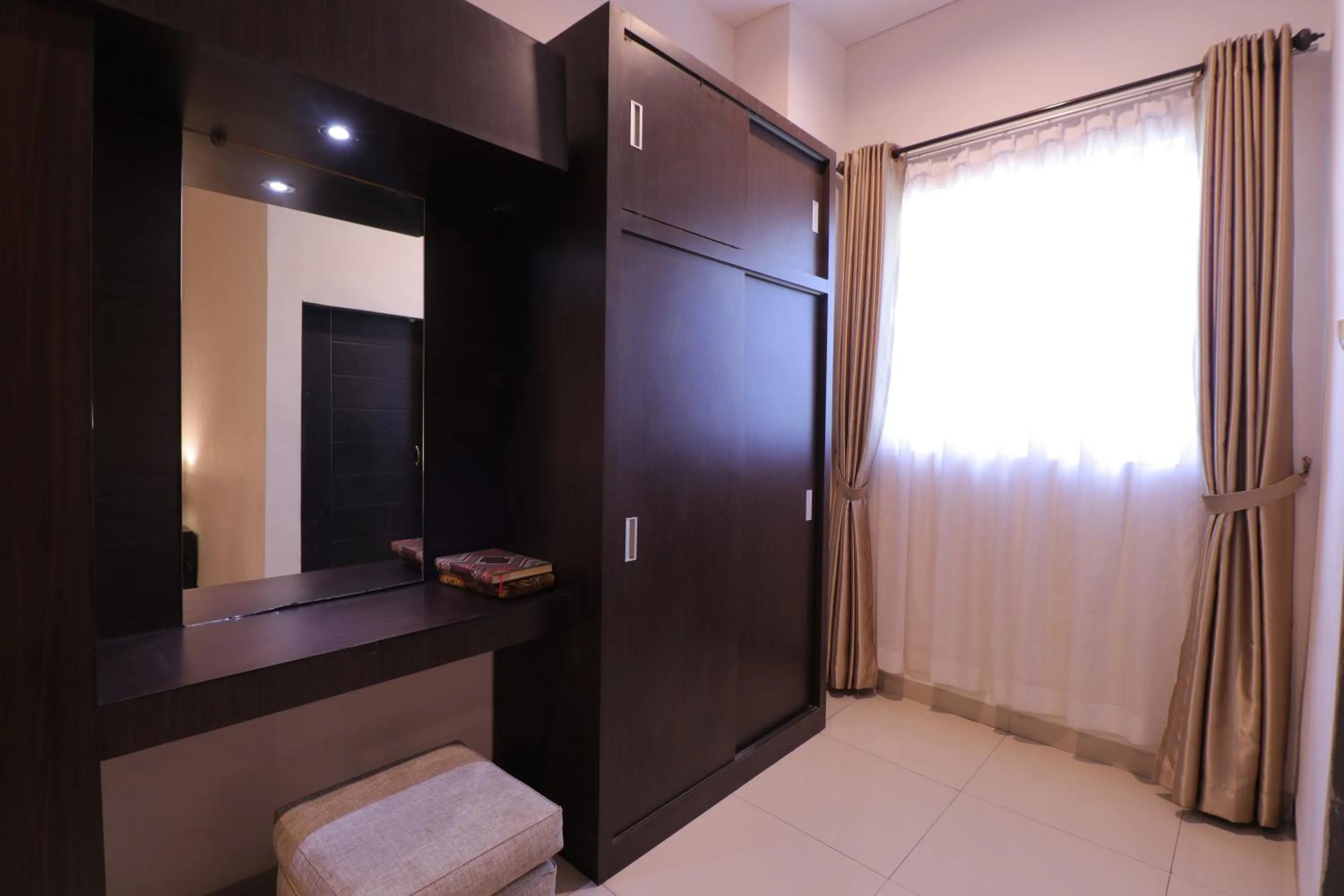 Bedroom, Bed in Saka Hotel Medan