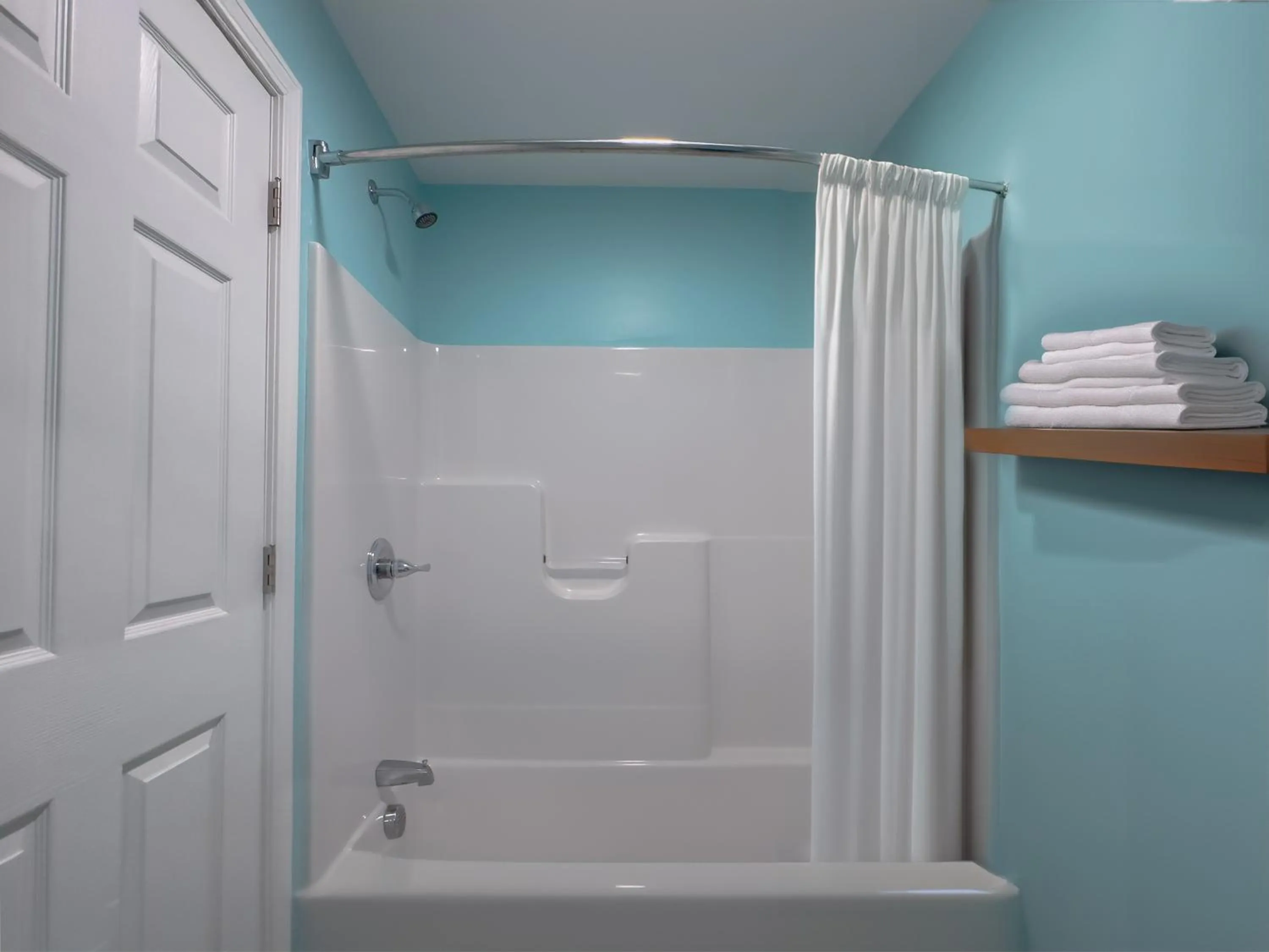 Bathroom in Granby Motel