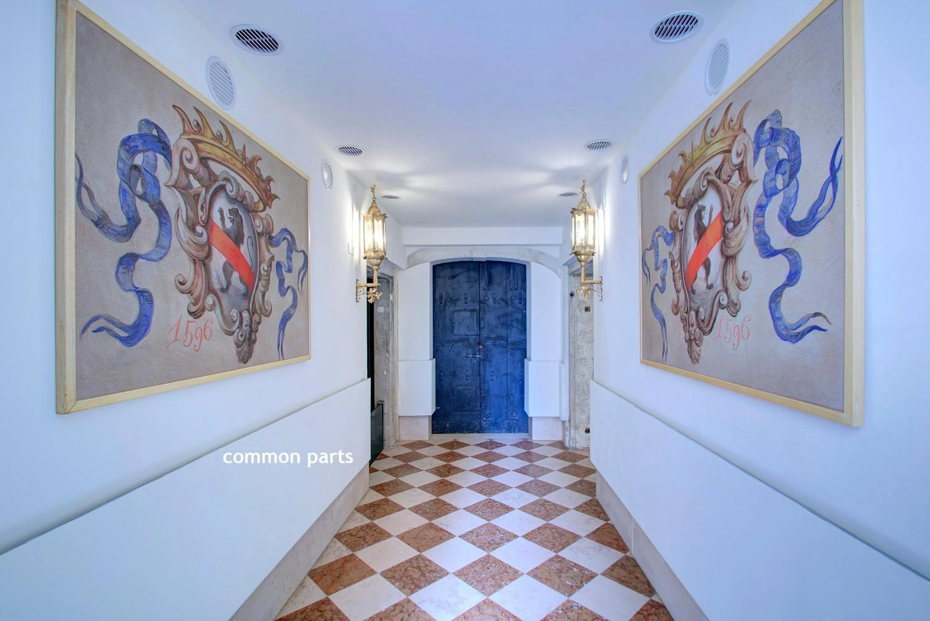 Decorative detail in ZANIPOLO Marco-canal