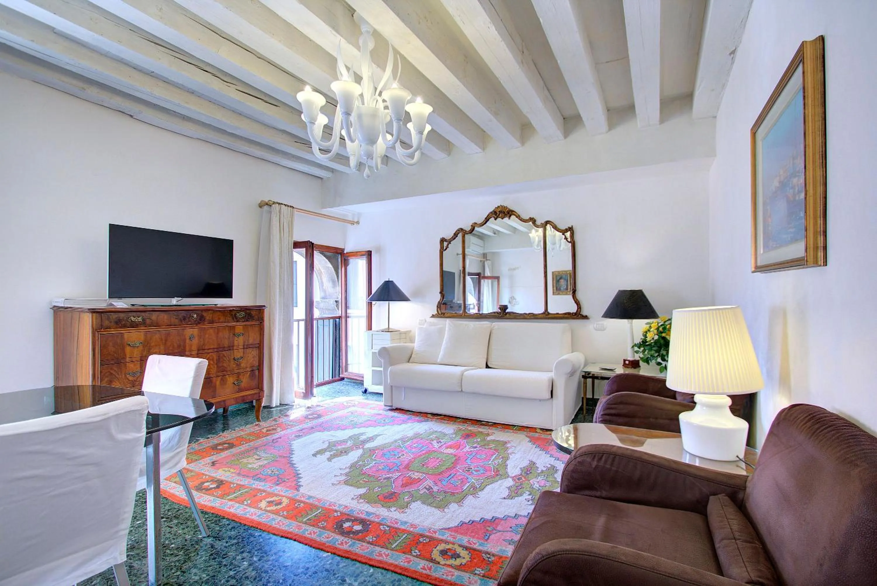 Communal lounge/ TV room in ZANIPOLO Marco-canal