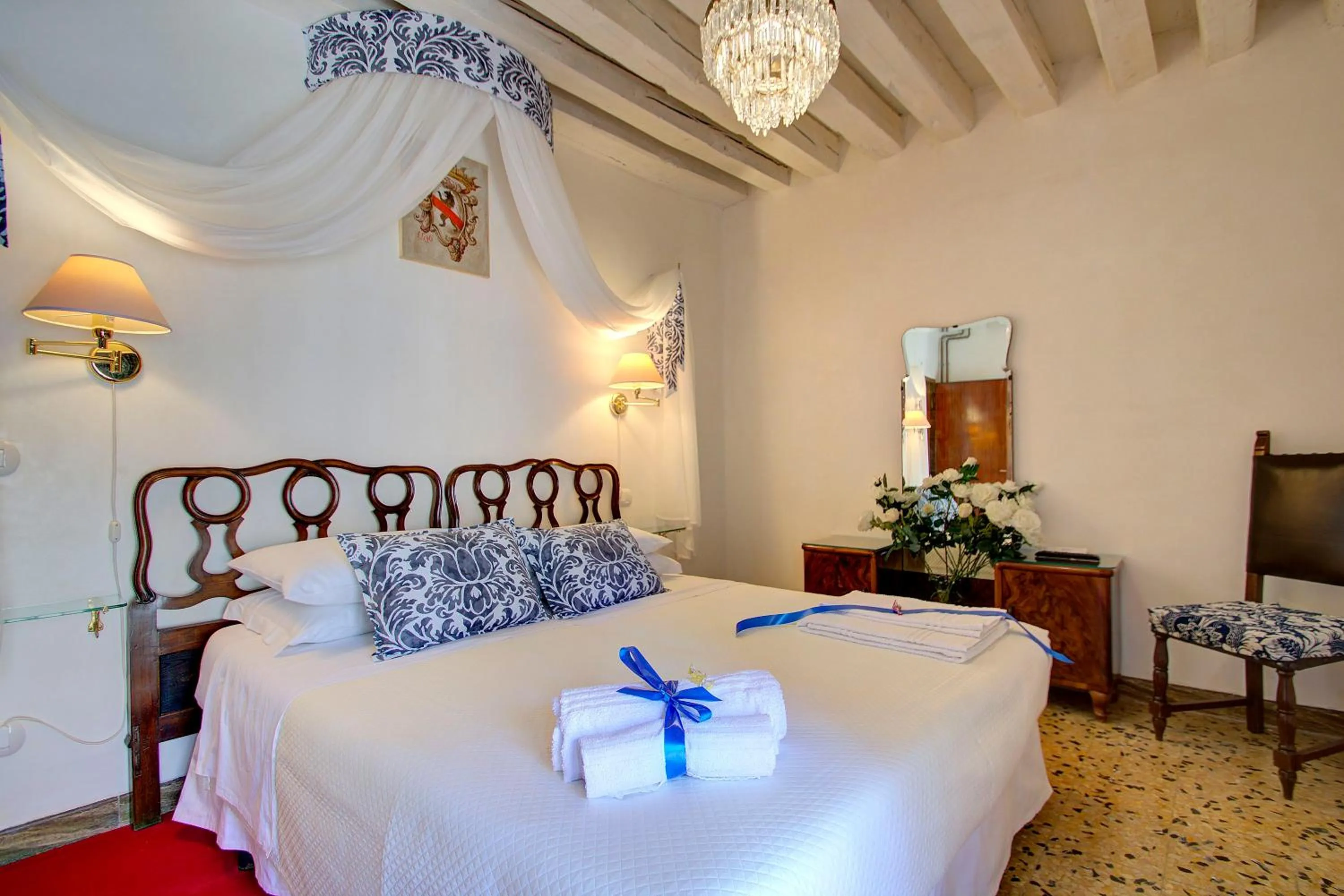 Bed in ZANIPOLO Marco-canal