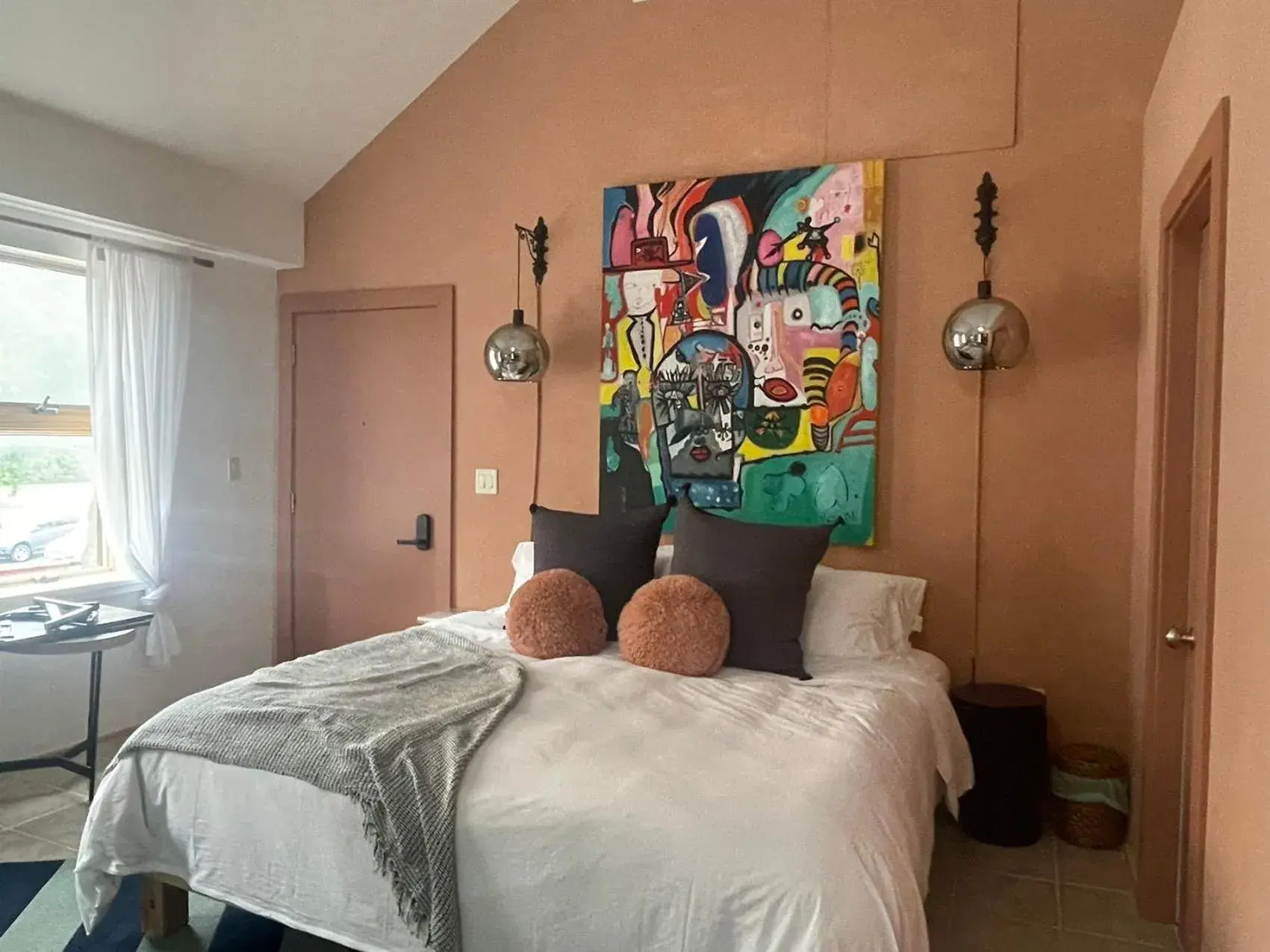 Superior King Room with Spa Bath in The Trail in Adams - Berkshires' Art Hotel Superior King Room with Spa Bath in The Trail in Adams - Berkshires' Art Hotel