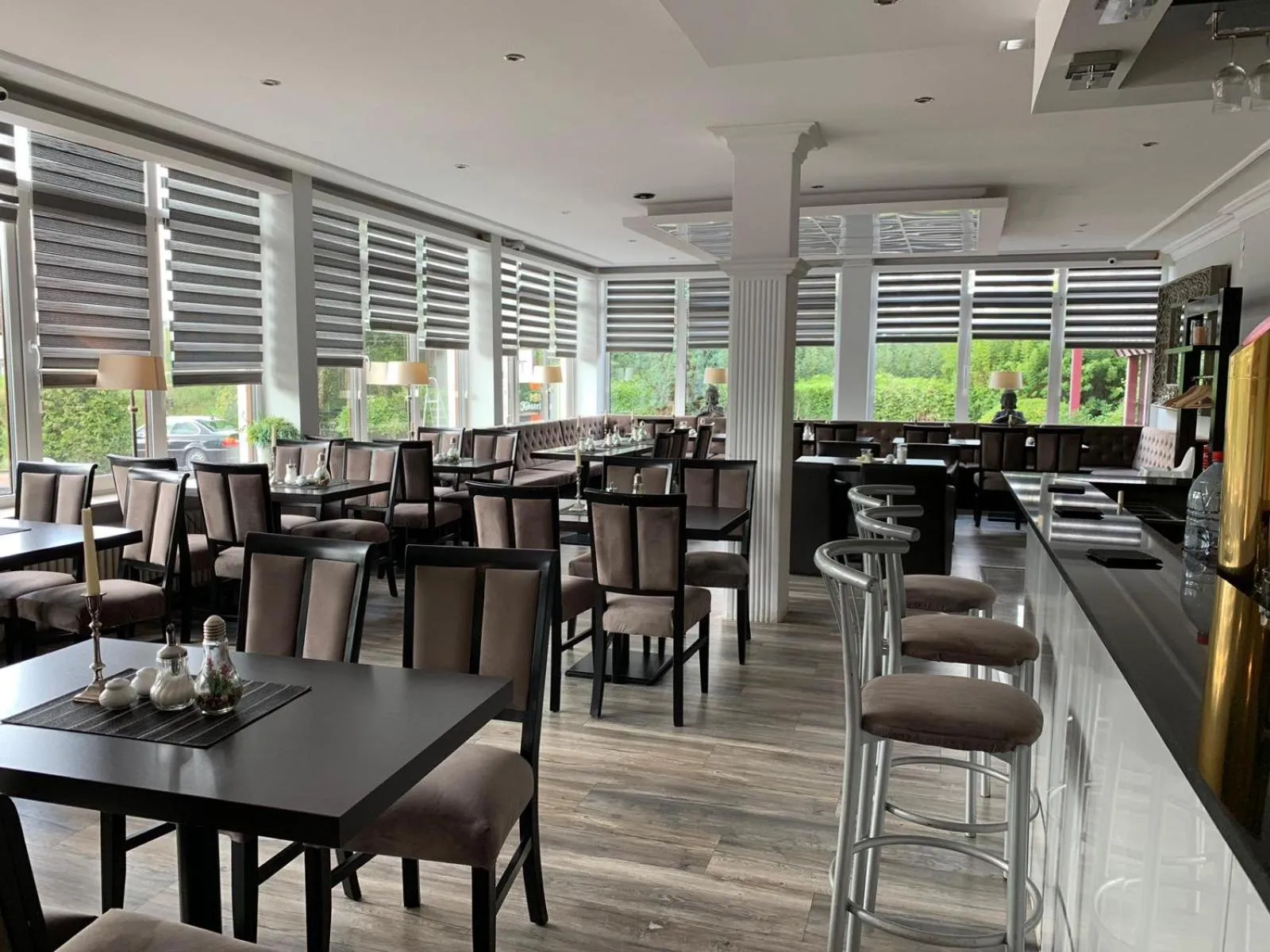 Restaurant/places to eat in Hotel zur Riede bei Bremen