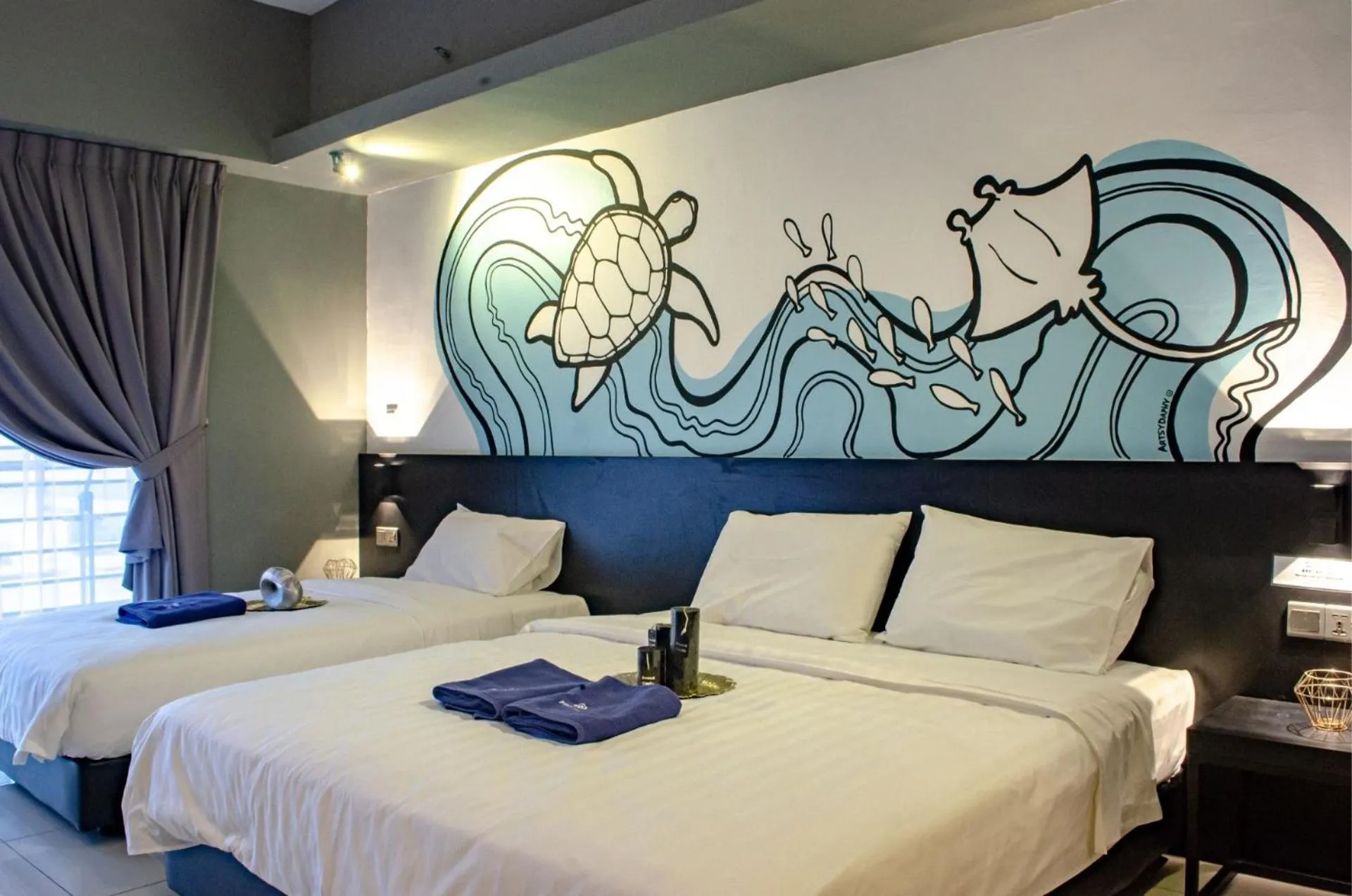 Bed in Aeropod Suites by Calvin