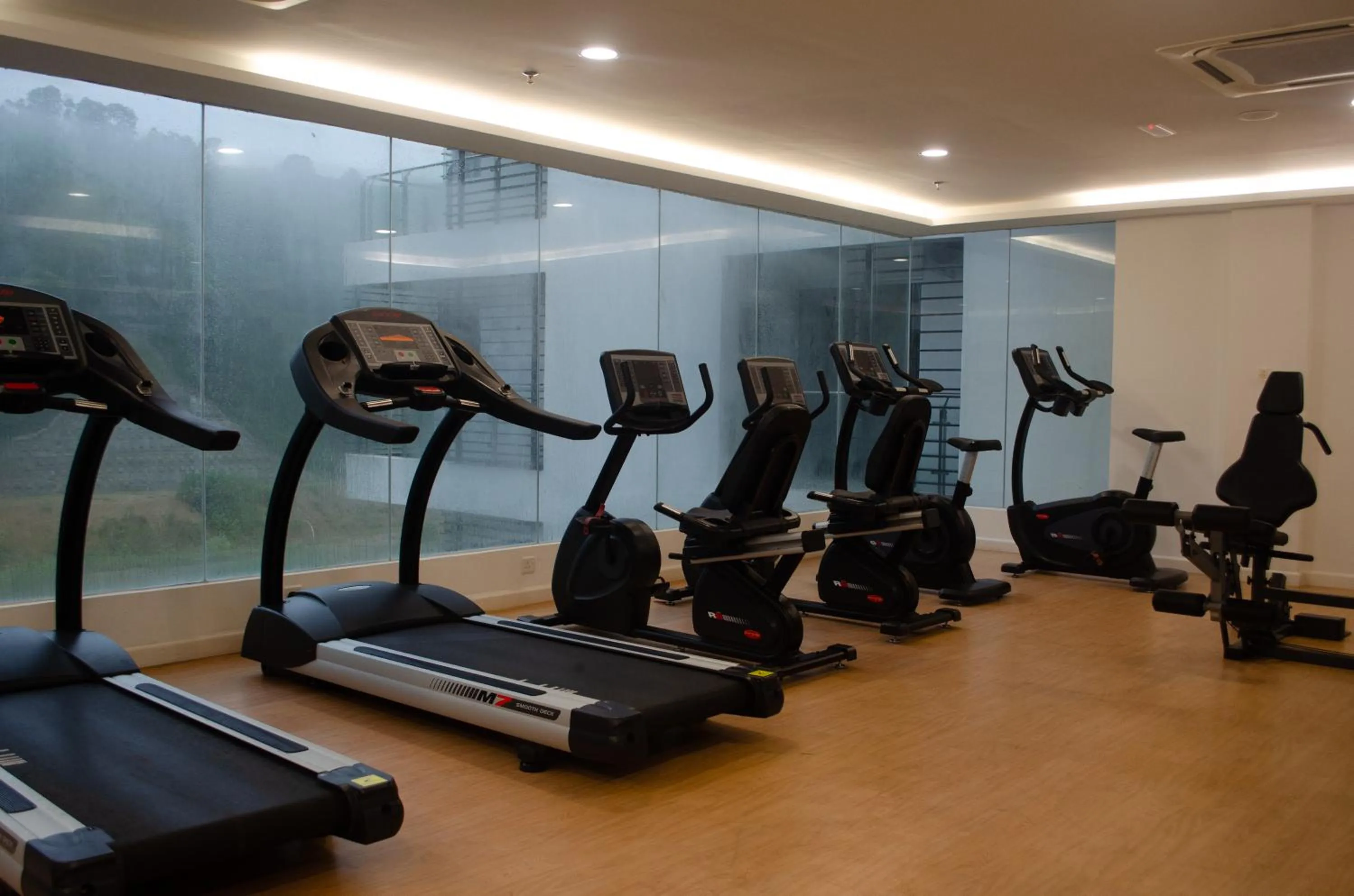 Fitness centre/facilities in Aeropod Suites by Calvin